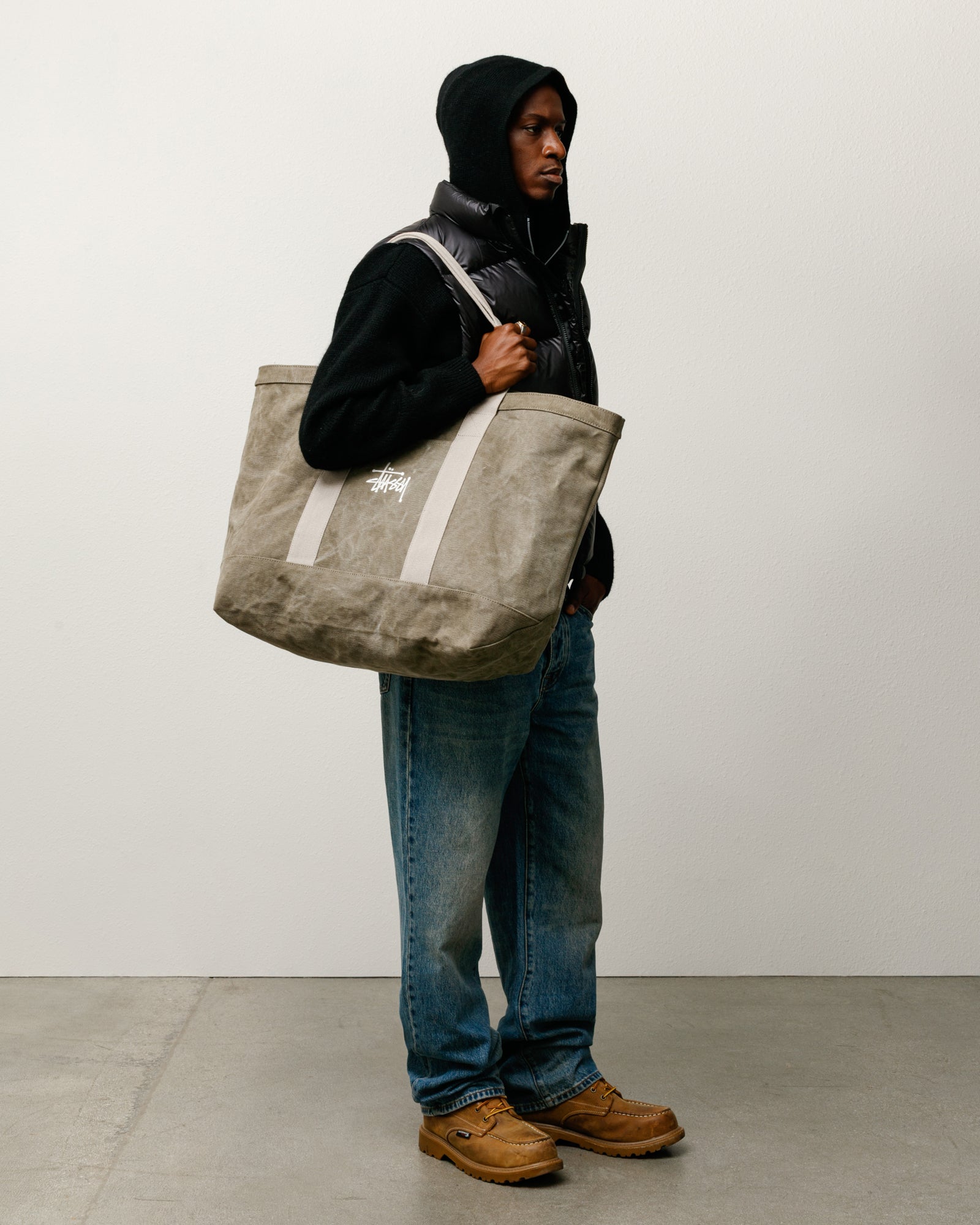Waxed Canvas Extra Large Tote – Stone | Accessories | Stüssy