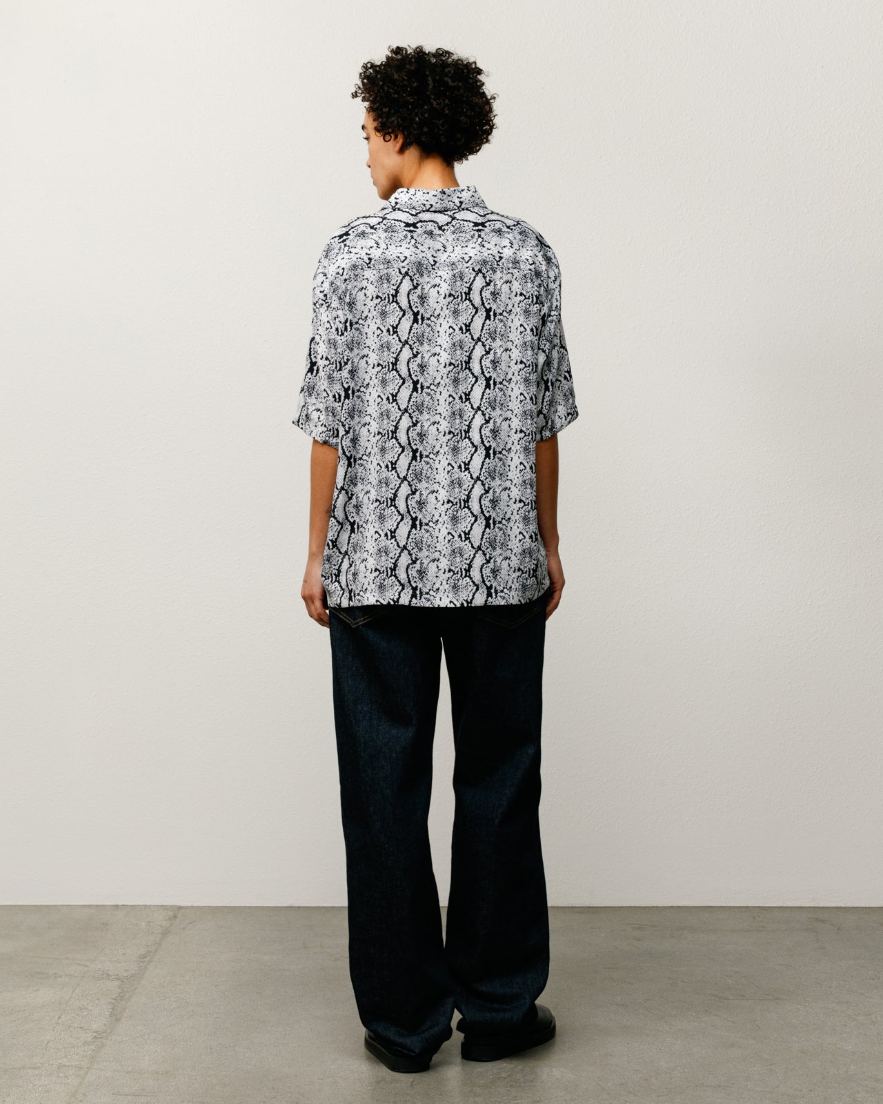 Python SS Shirt – Grey | Tops & Shirts | Stüssy