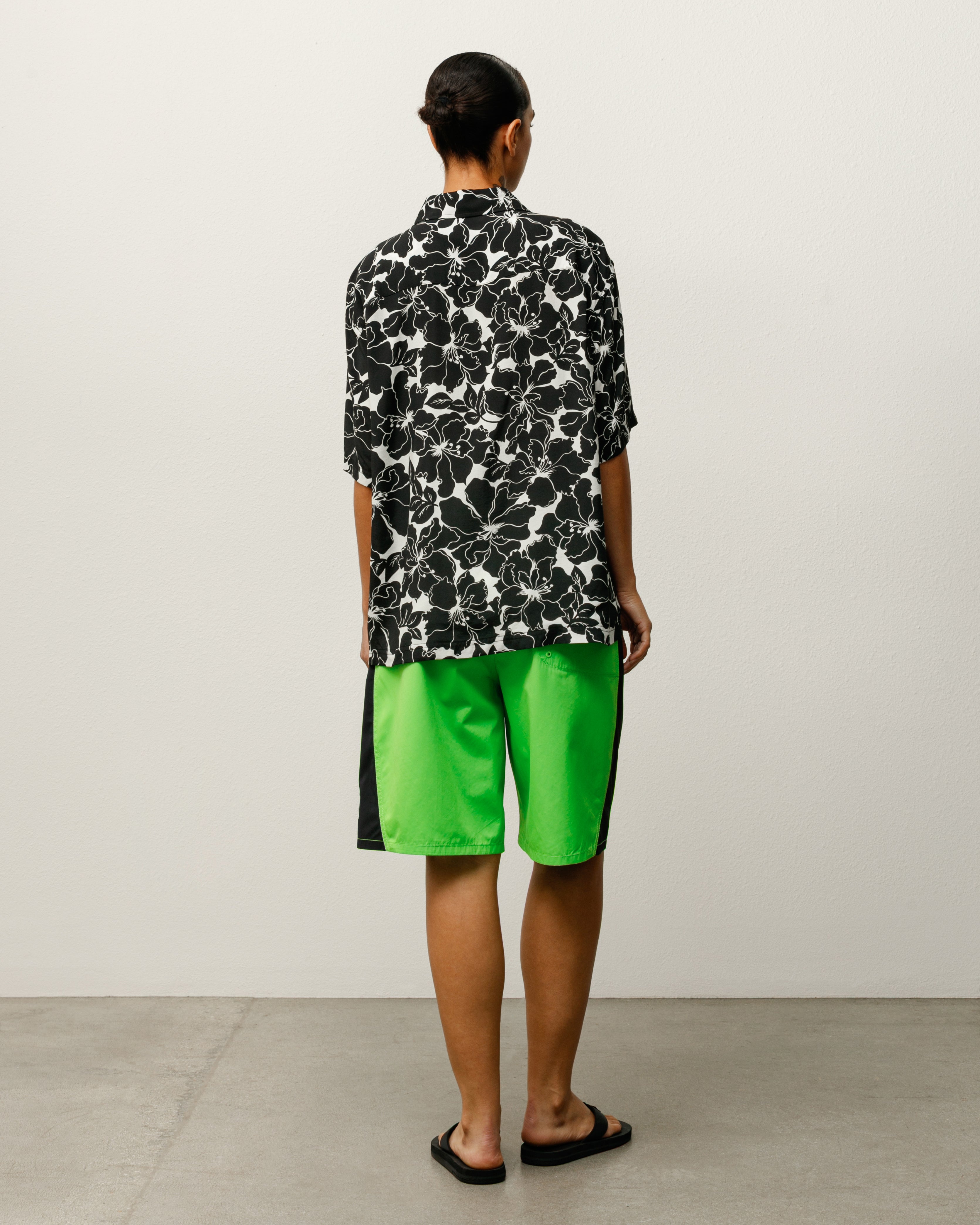 Floral Hawaiian Shirt – Black | Tops & Shirts | Stüssy