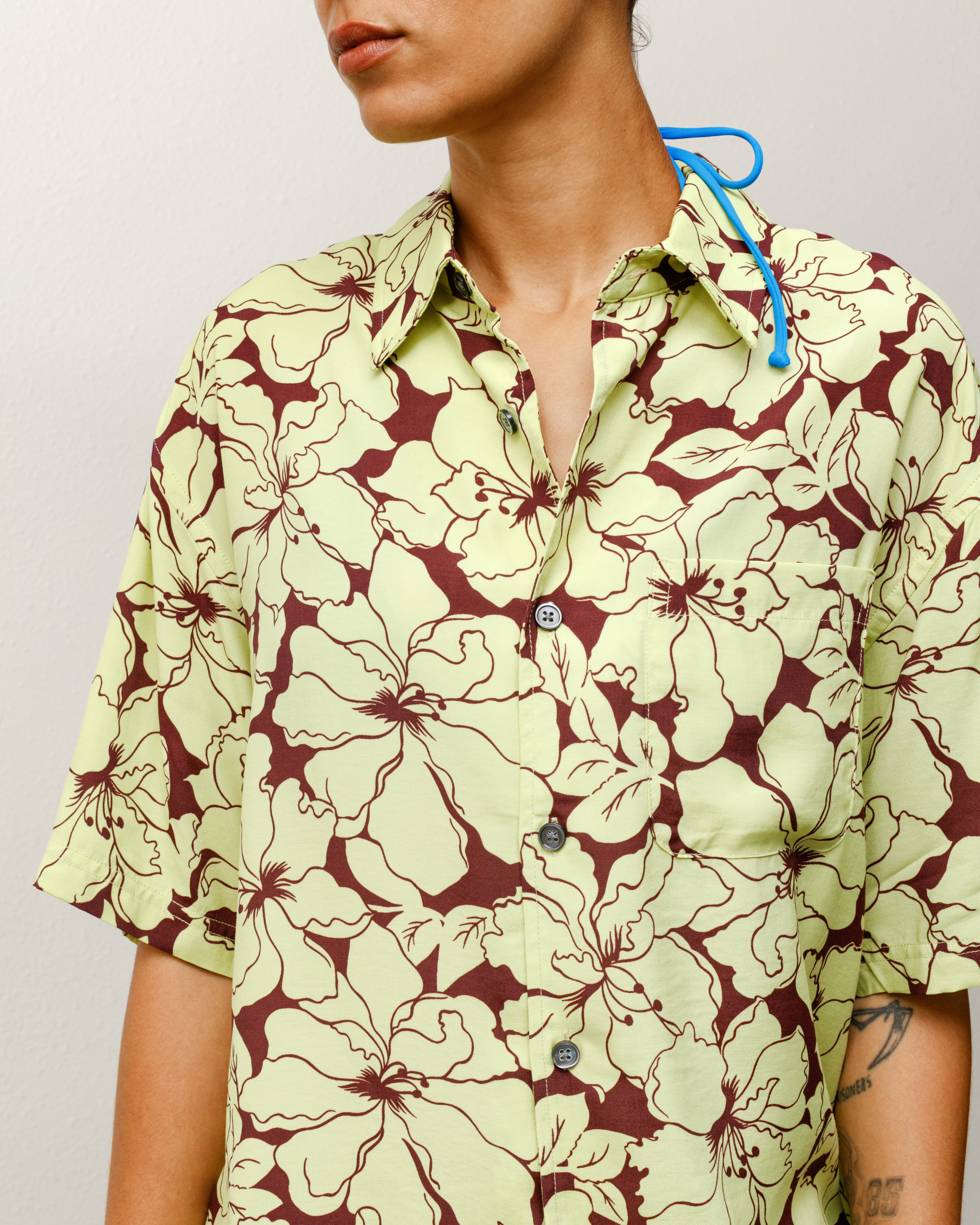 STUSSY 90S USA製 フラワーストライプシャツ M Floral Hawaiian Shirt – Lime | Tops & Shirts | Stüssy