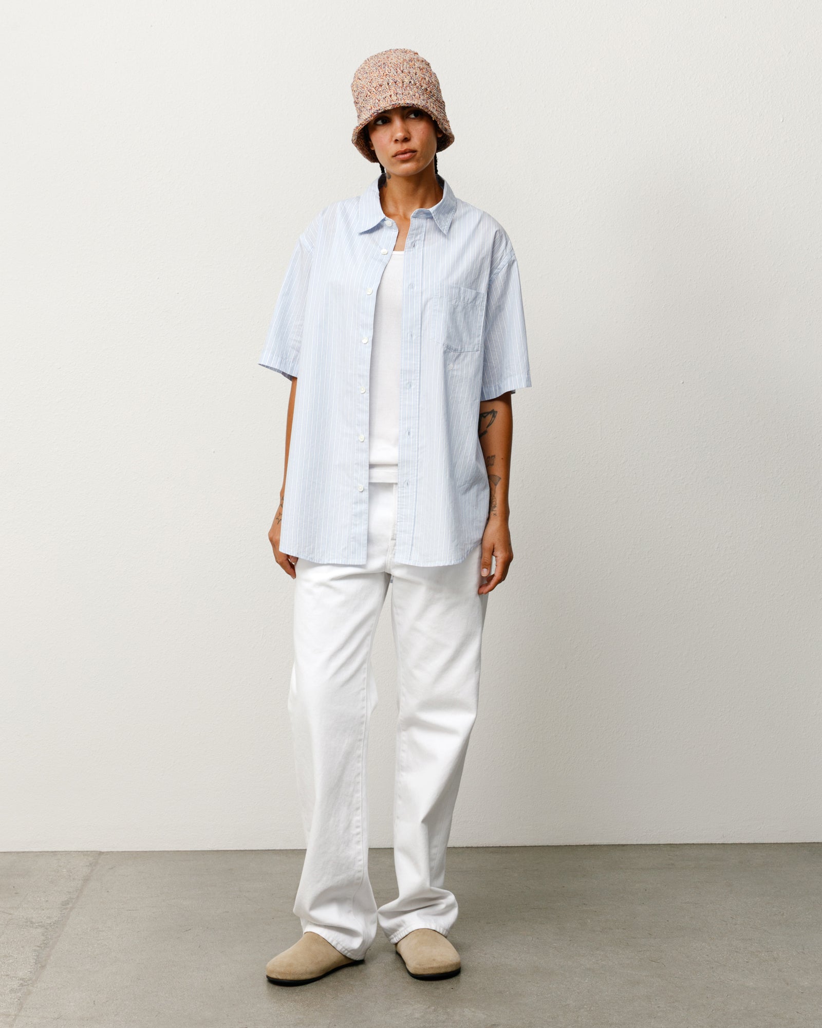 Standard Ss Shirt Unisex Short Sleeve In Blue Stripe