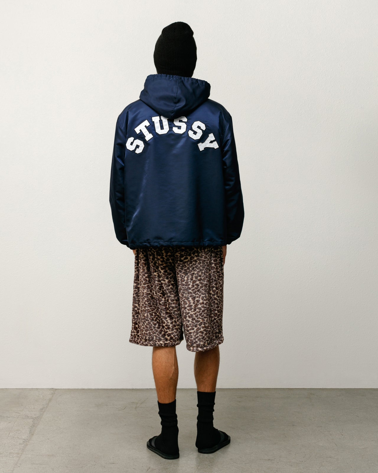 Pile Leopard Short Mens Regular In Leopard