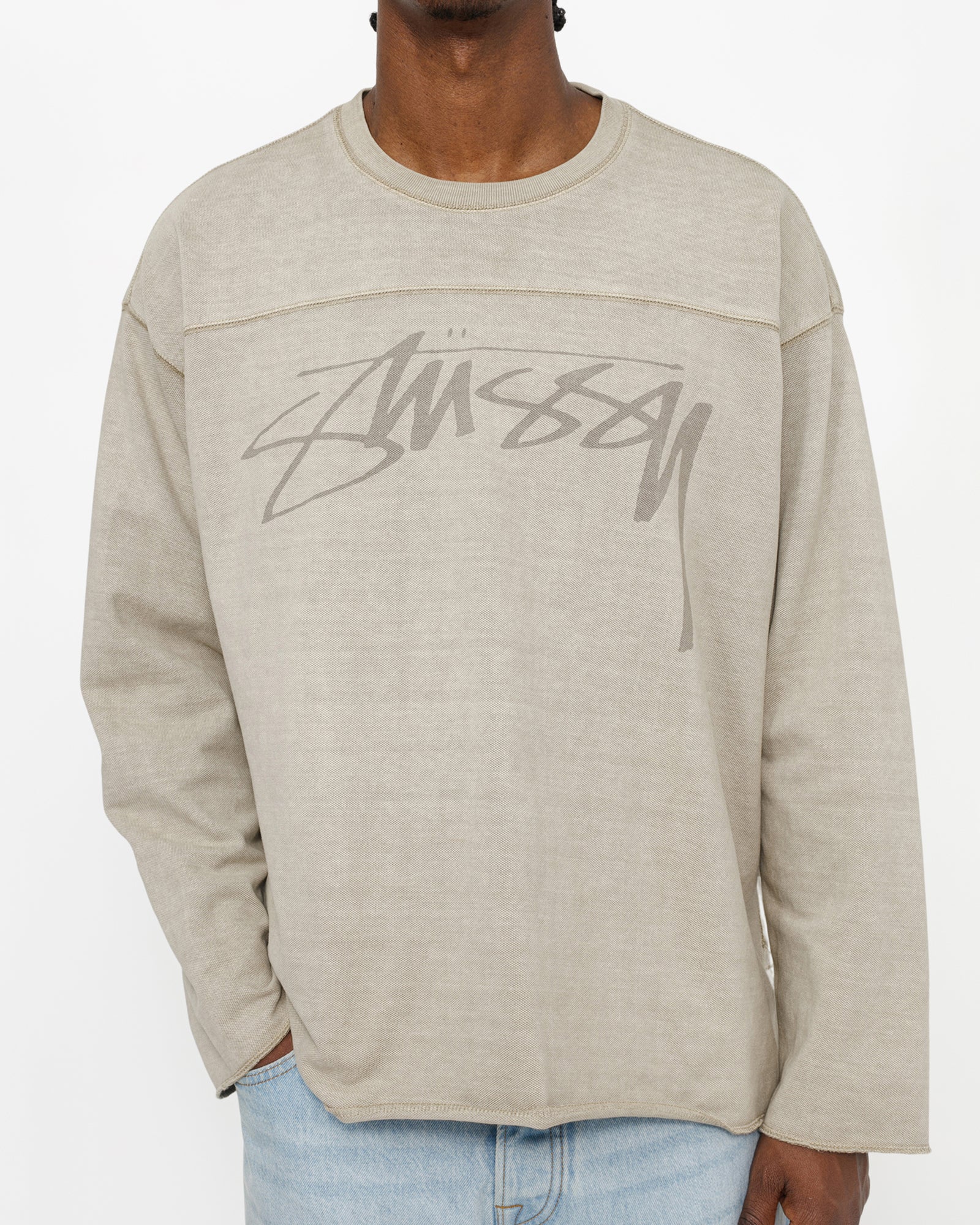 Football Crew Pigment Dyed Cotton in sand – Stüssy