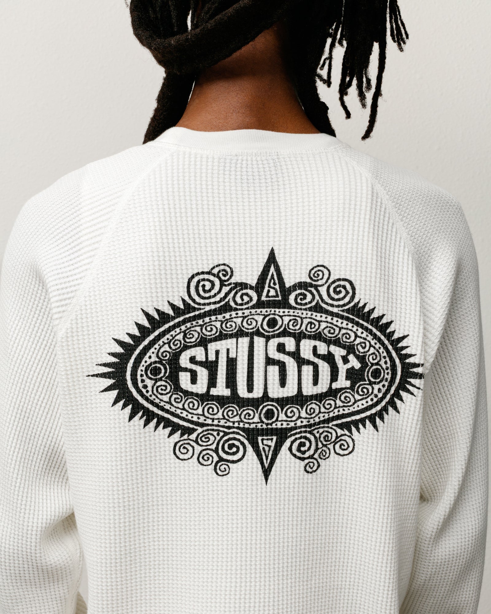 Mantra Raglan Thermal – White | Tops & Knits | Stüssy