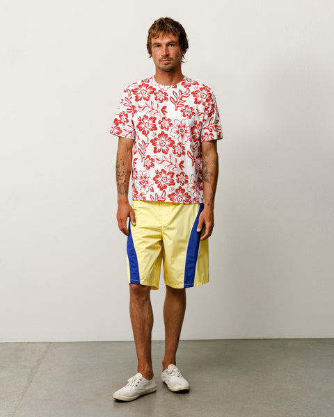 LAZY FLORAL TEE short-sleeve tee in white with red allover floral print