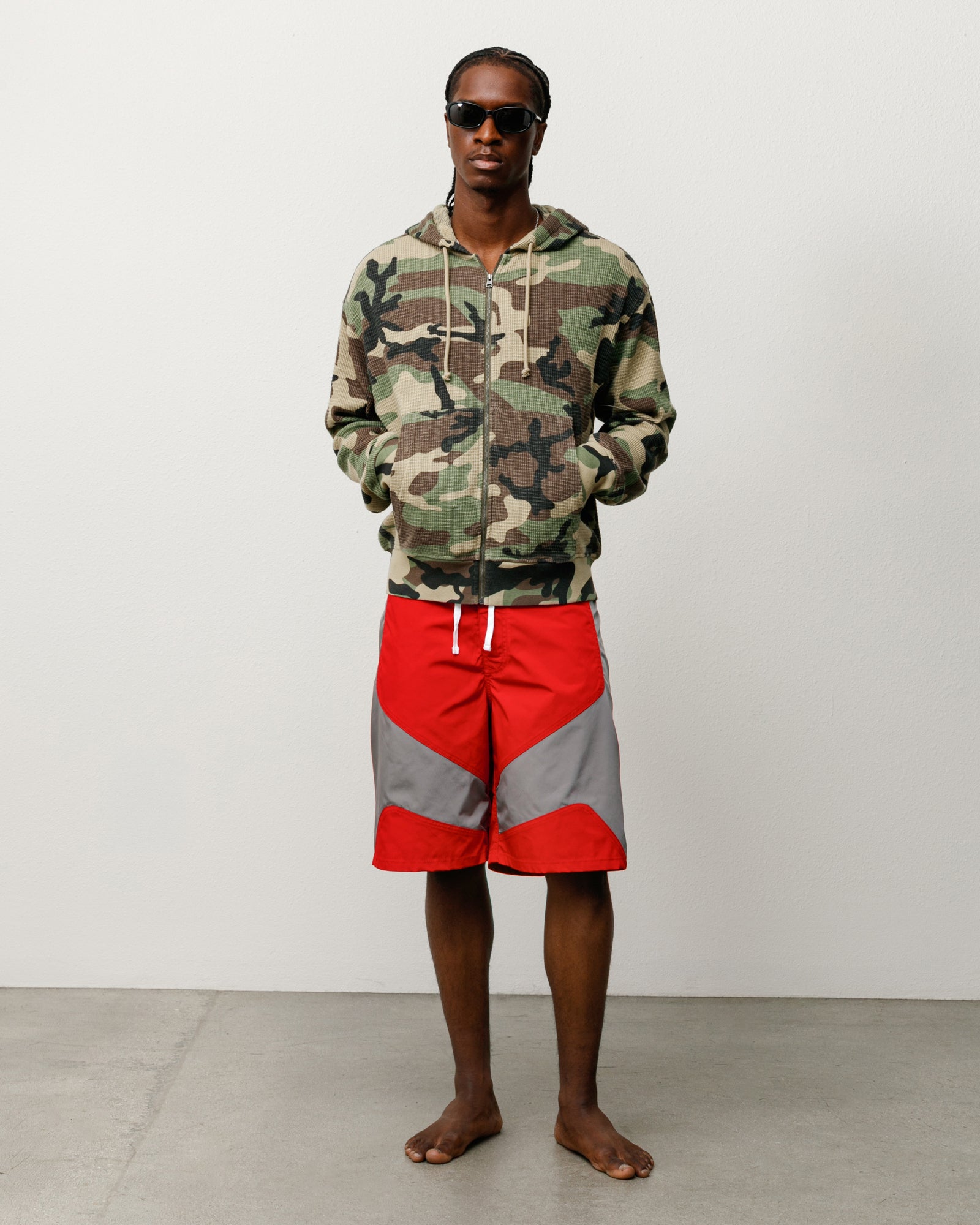 Light Weight Thermal Hood Hoodie in Camo