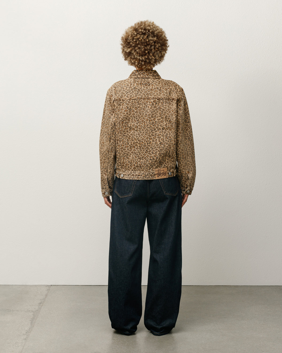 Trucker Jacket Denim – Leopard | Outerwear | Stüssy