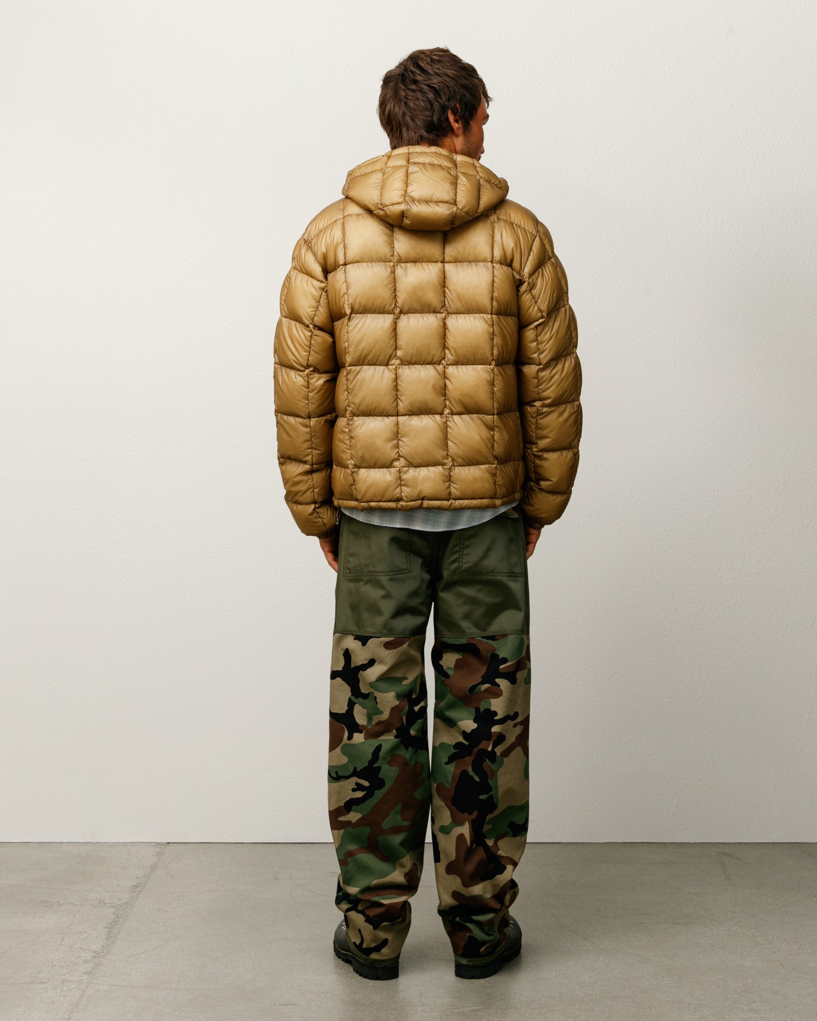 Midweight Hooded Puffer – Khaki | Outerwear | Stüssy