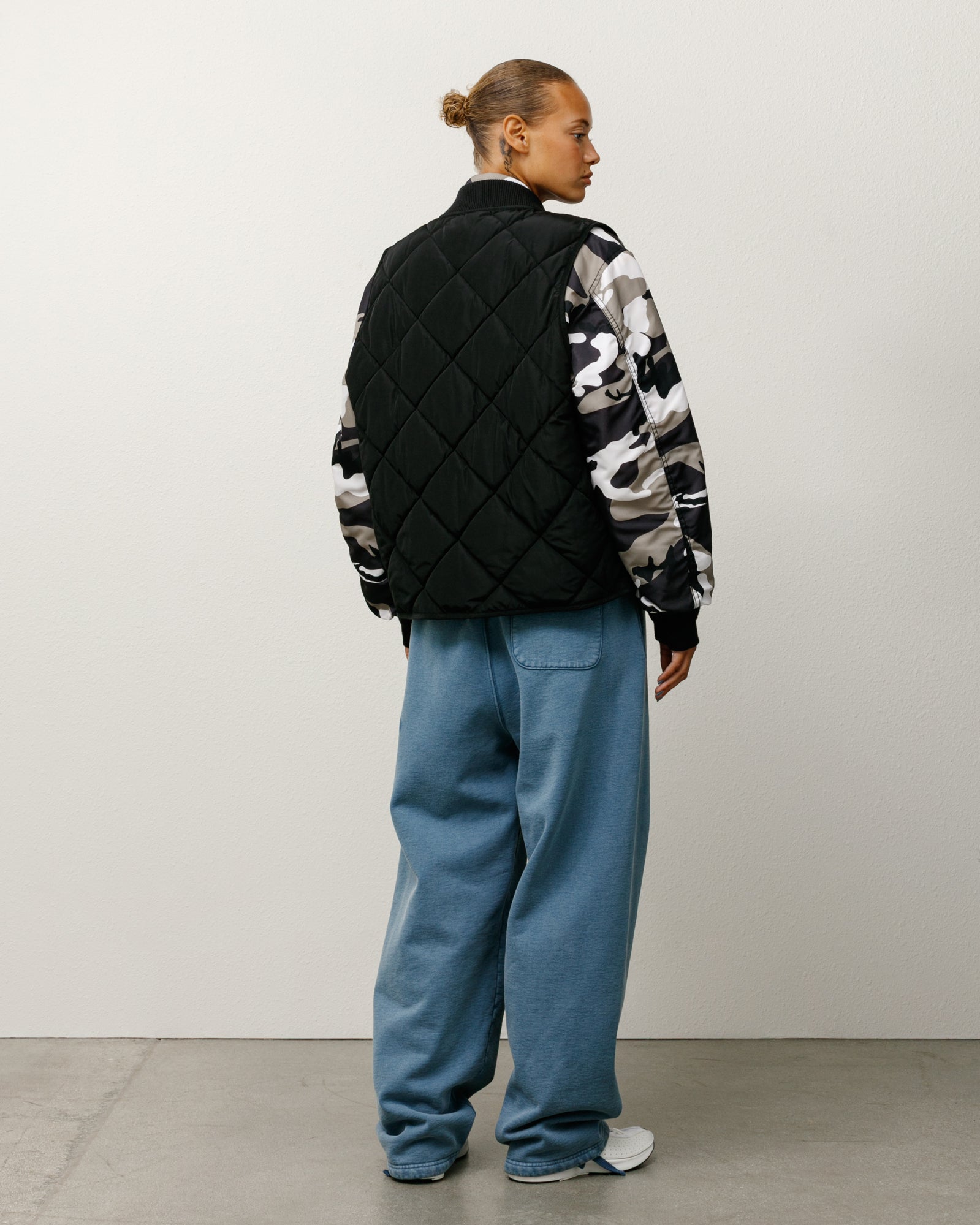 Thermal Lined Quilted Vest – Black | Outerwear | Stüssy
