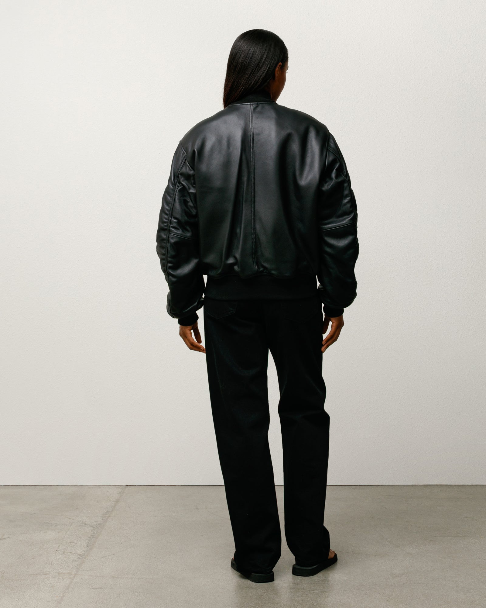 Leather Built Bomber – Black | Outerwear | Stüssy