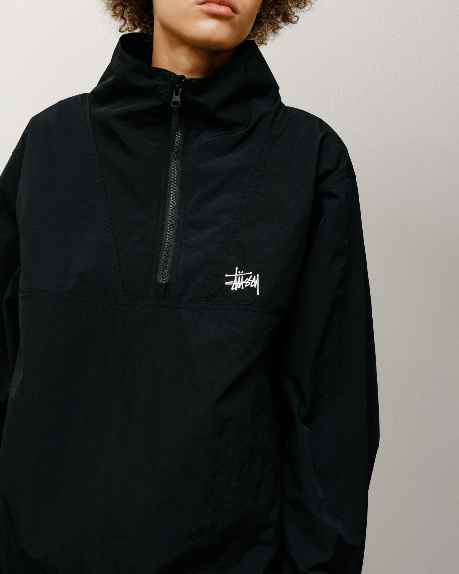 Stussy WARM UP PULLOVER ウォームアッププルオーバー Warm Up Pullover – Black | Outerwear | Stüssy