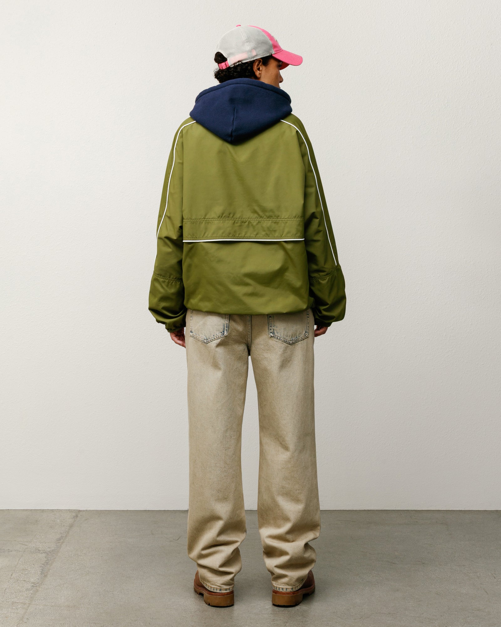 Lightweight Pullover Jacket – Olive | Outerwear | Stüssy