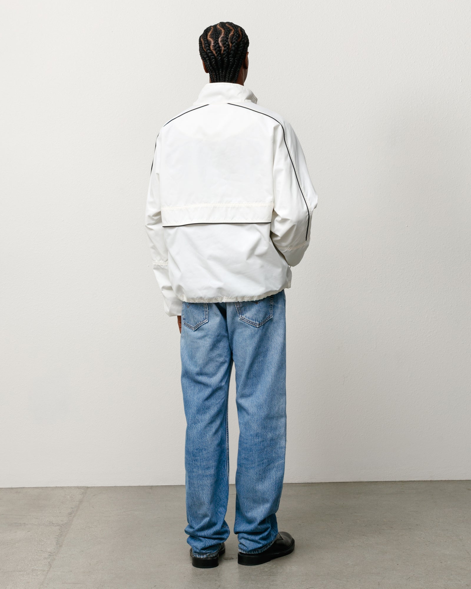 Lightweight Pullover Jacket – White | Outerwear | Stüssy