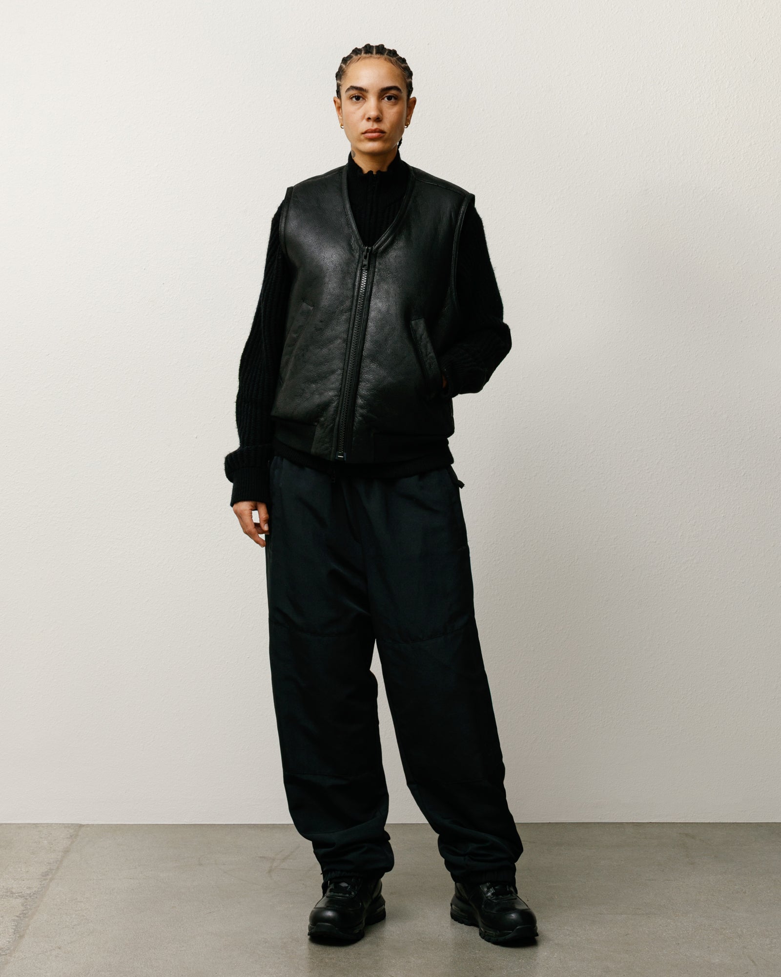 Shearling Vest – Black | Outerwear | Stüssy