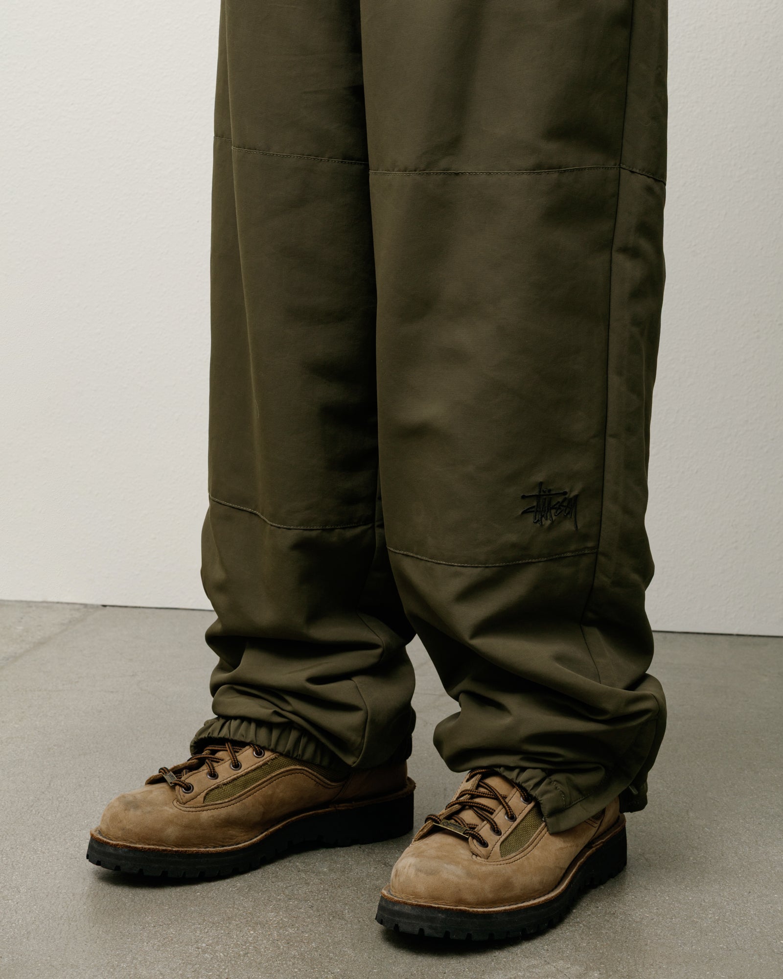 Training Pant – Olive | Bottoms | Stüssy
