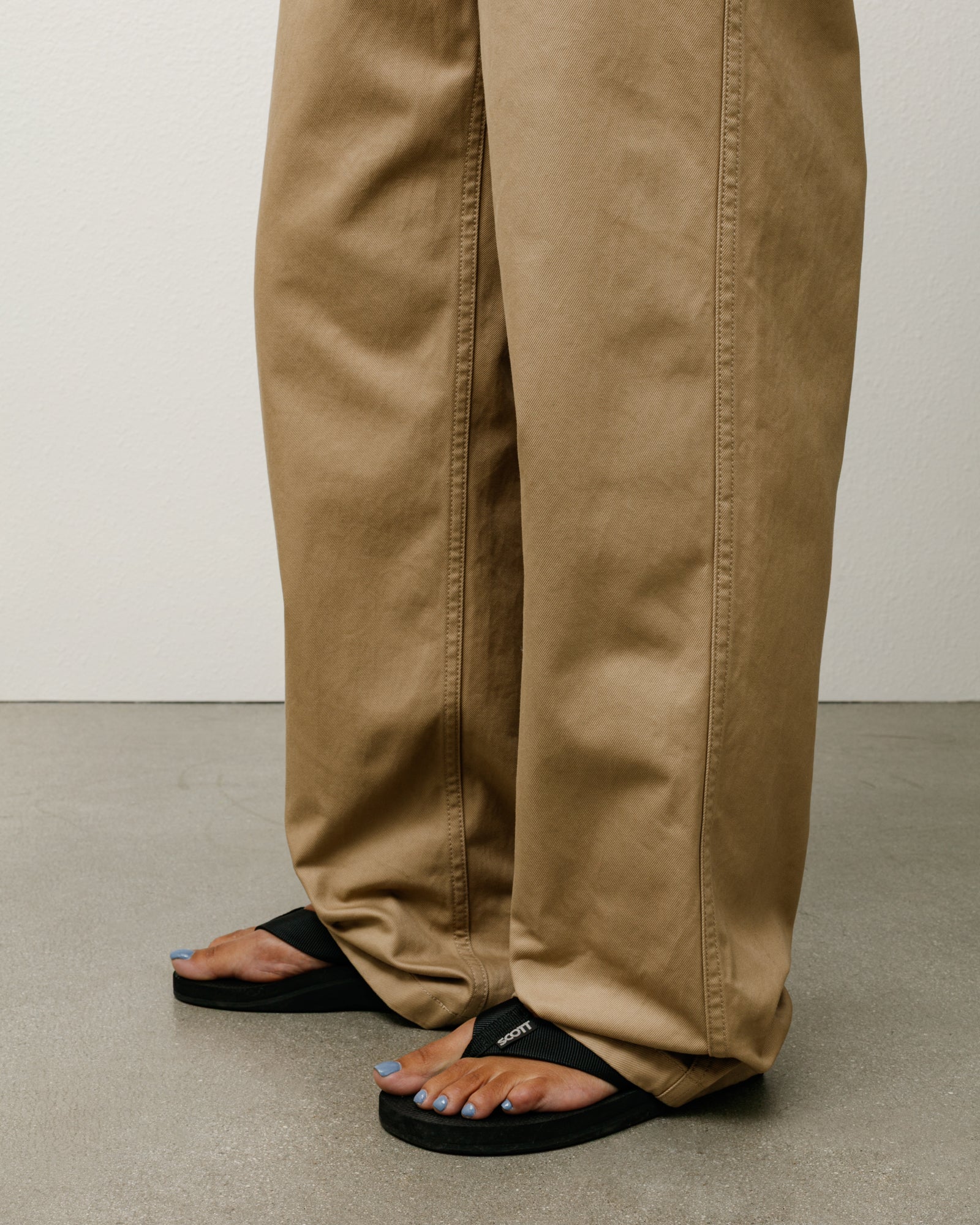 Chino Trouser – Khaki | Bottoms | Stüssy