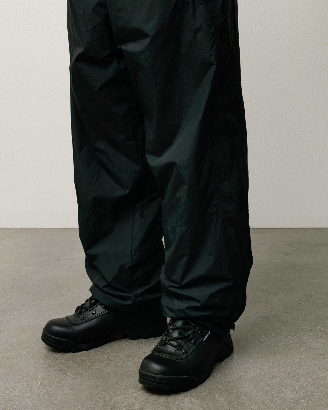 Nylon Track Pant – Black | Pants | Stüssy