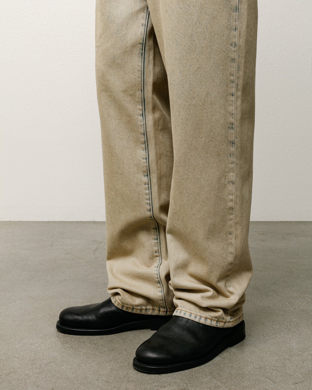 New Classic Jean Denim – Resin Wash Khaki | Pants | Stüssy