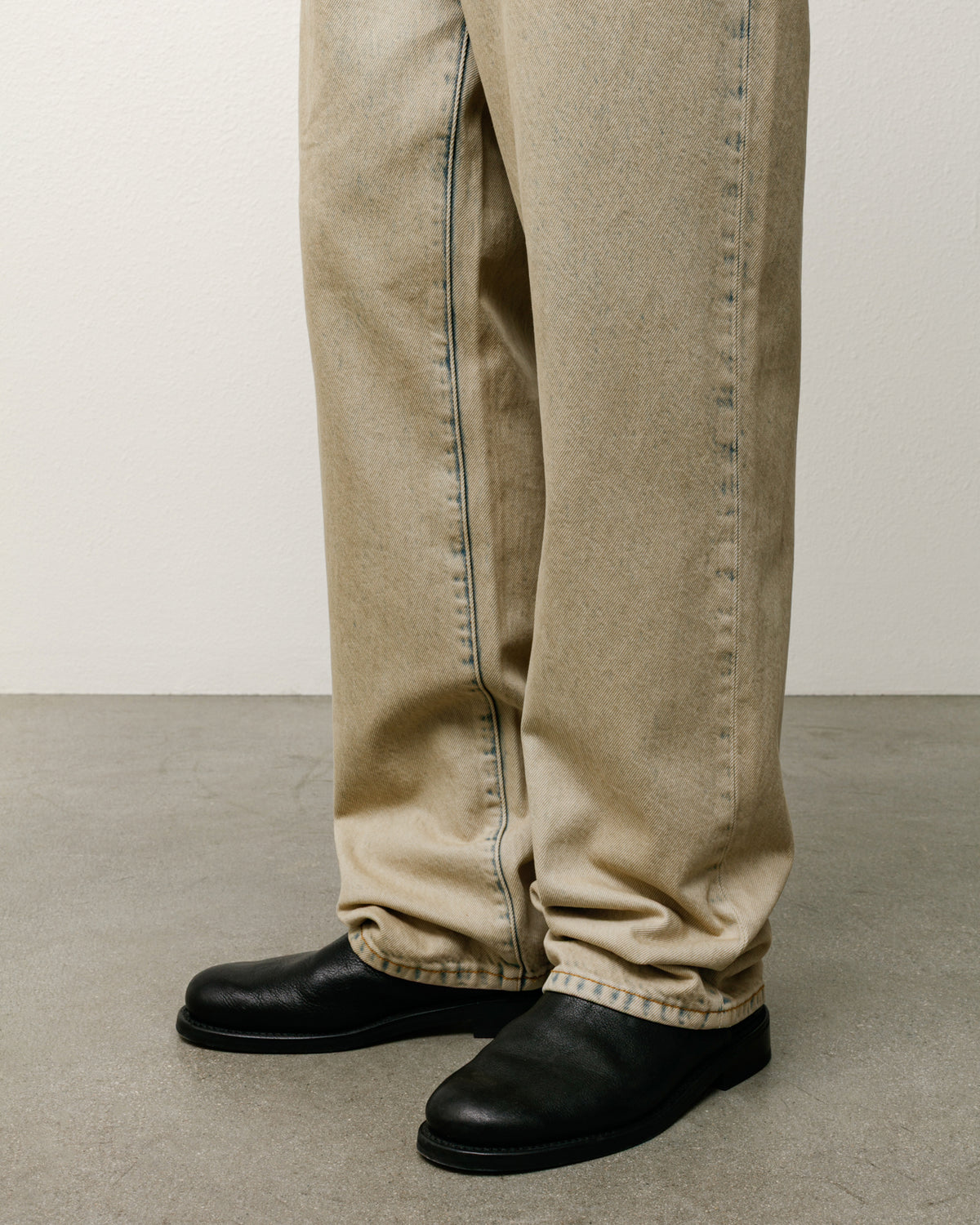 New Classic Jean Denim – Resin Wash Khaki | Pants | Stüssy
