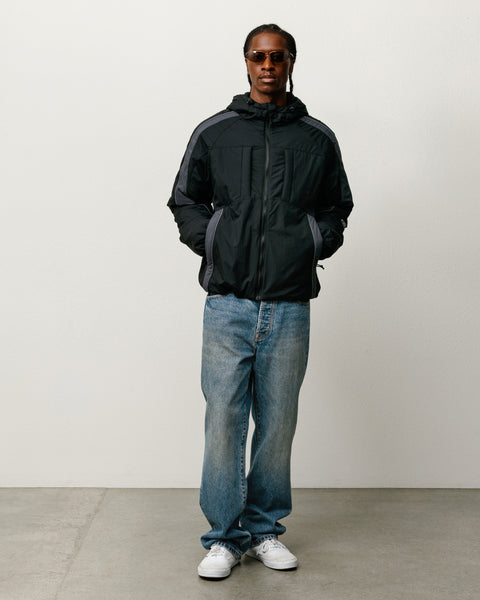 New Classic Jean denim unisex, straight cut mid-rise in Dark Wash Indigo