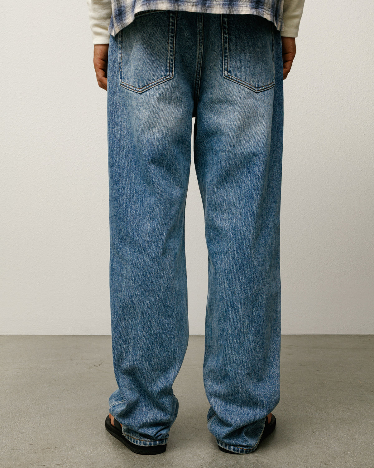 New Classic Jean Denim – Indigo Stone Wash | Pants | Stüssy