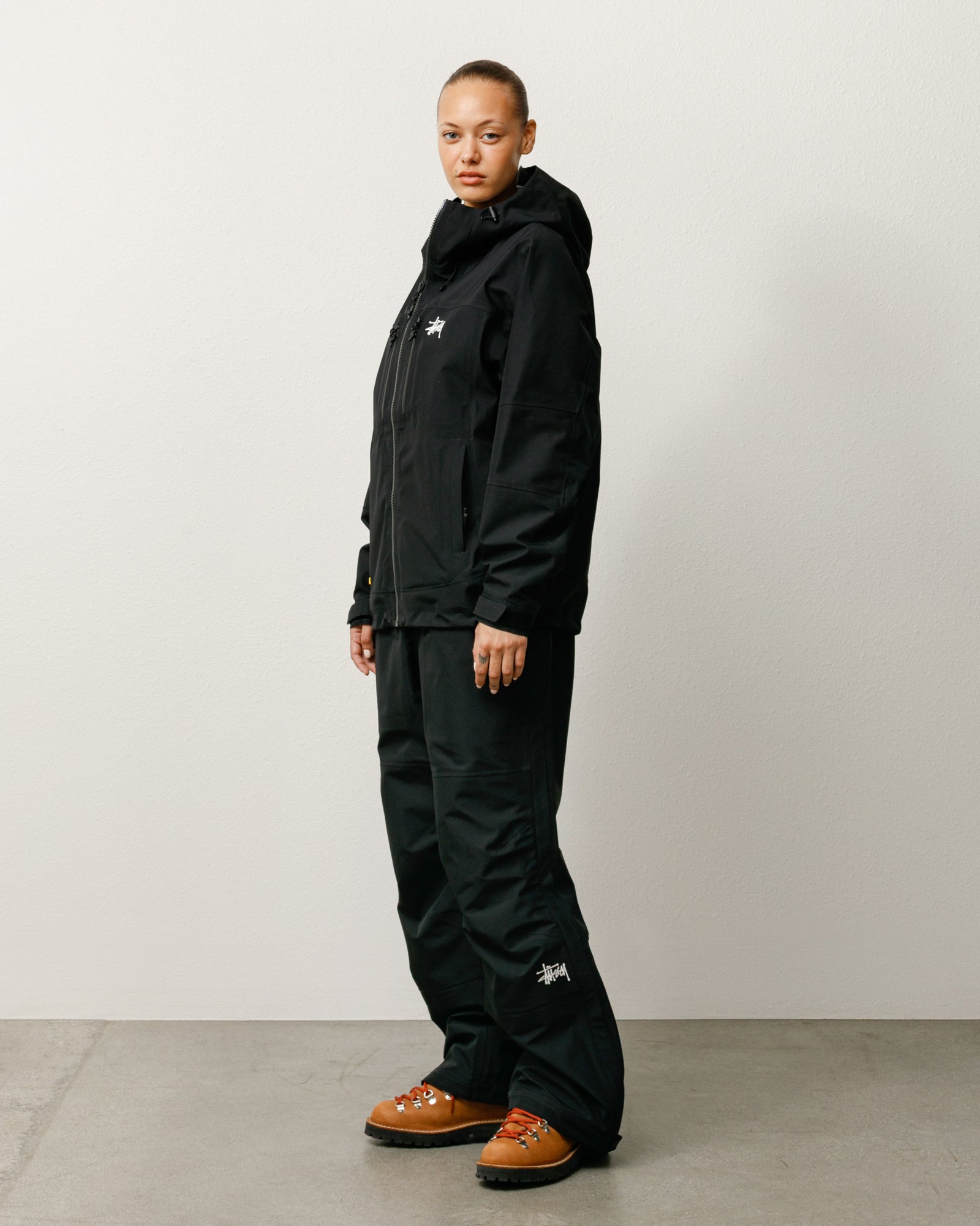 Gore-Tex® Bib – Black | Outerwear | Stüssy