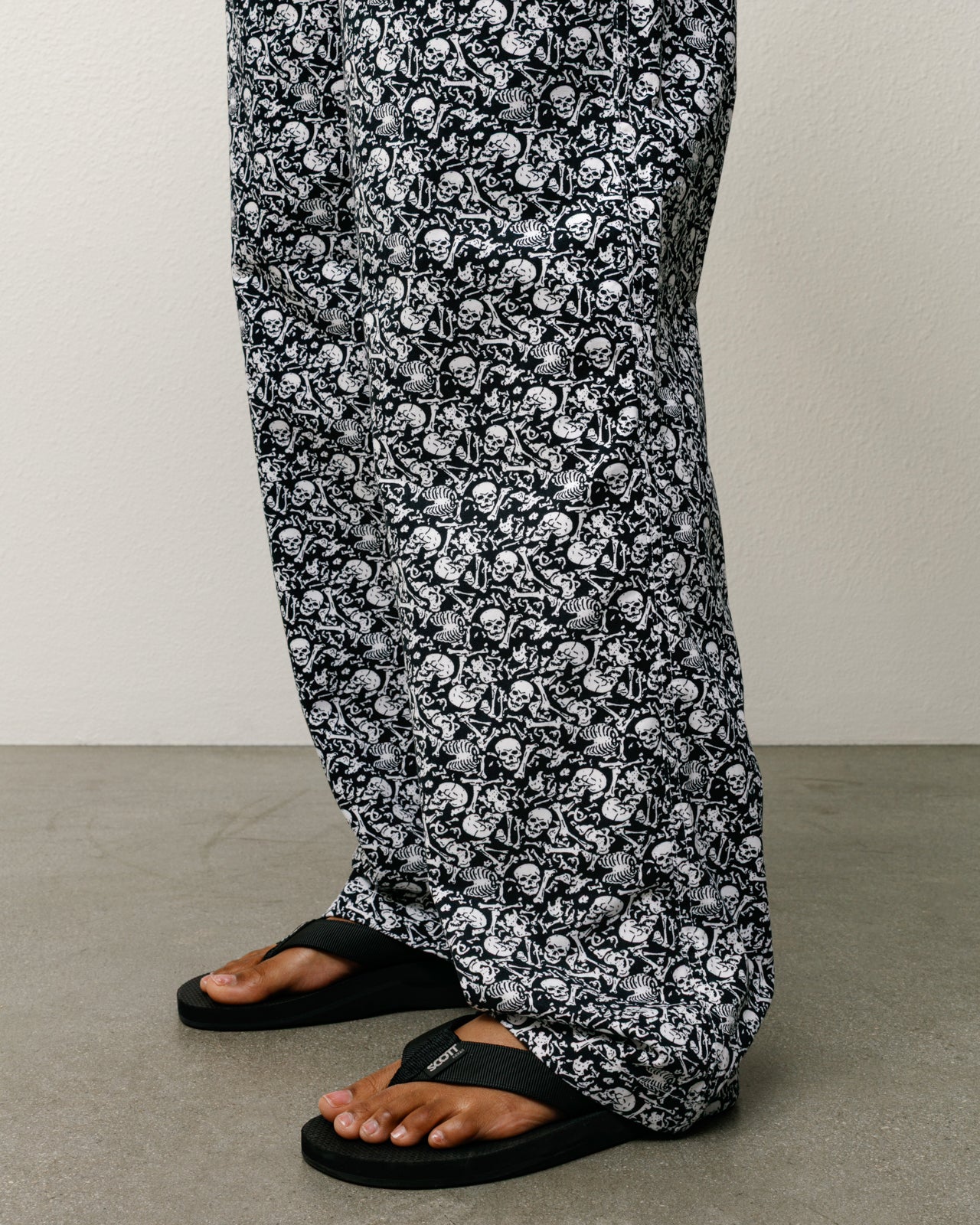 Beach Pant Cotton Twill – Bones | Pants | Stüssy