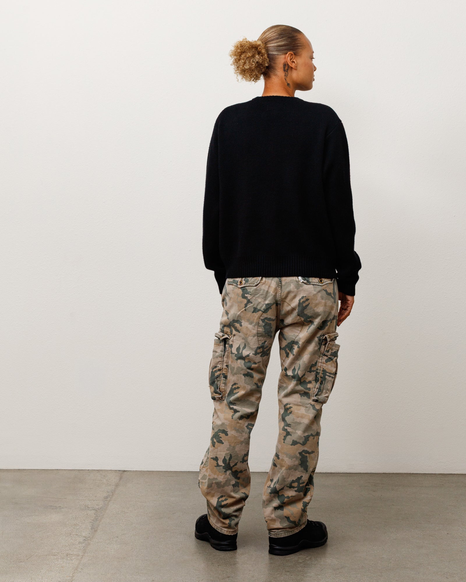 Striped Hibiscus Sweater - Black | Tops & Knits | Stüssy
