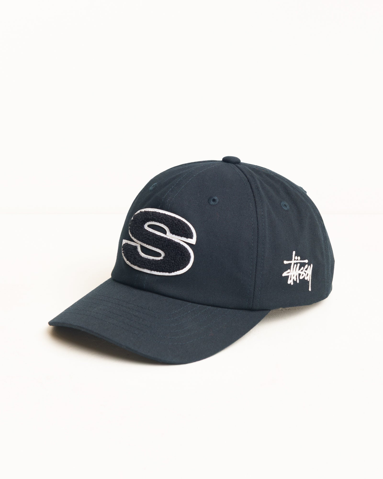 Caps | Basic Stüssy, New Era & Truckers | Stüssy