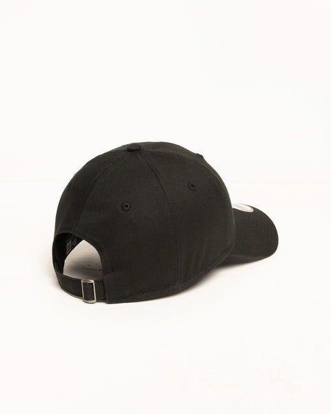 9TWENTY BASIC CAP in the color Black
