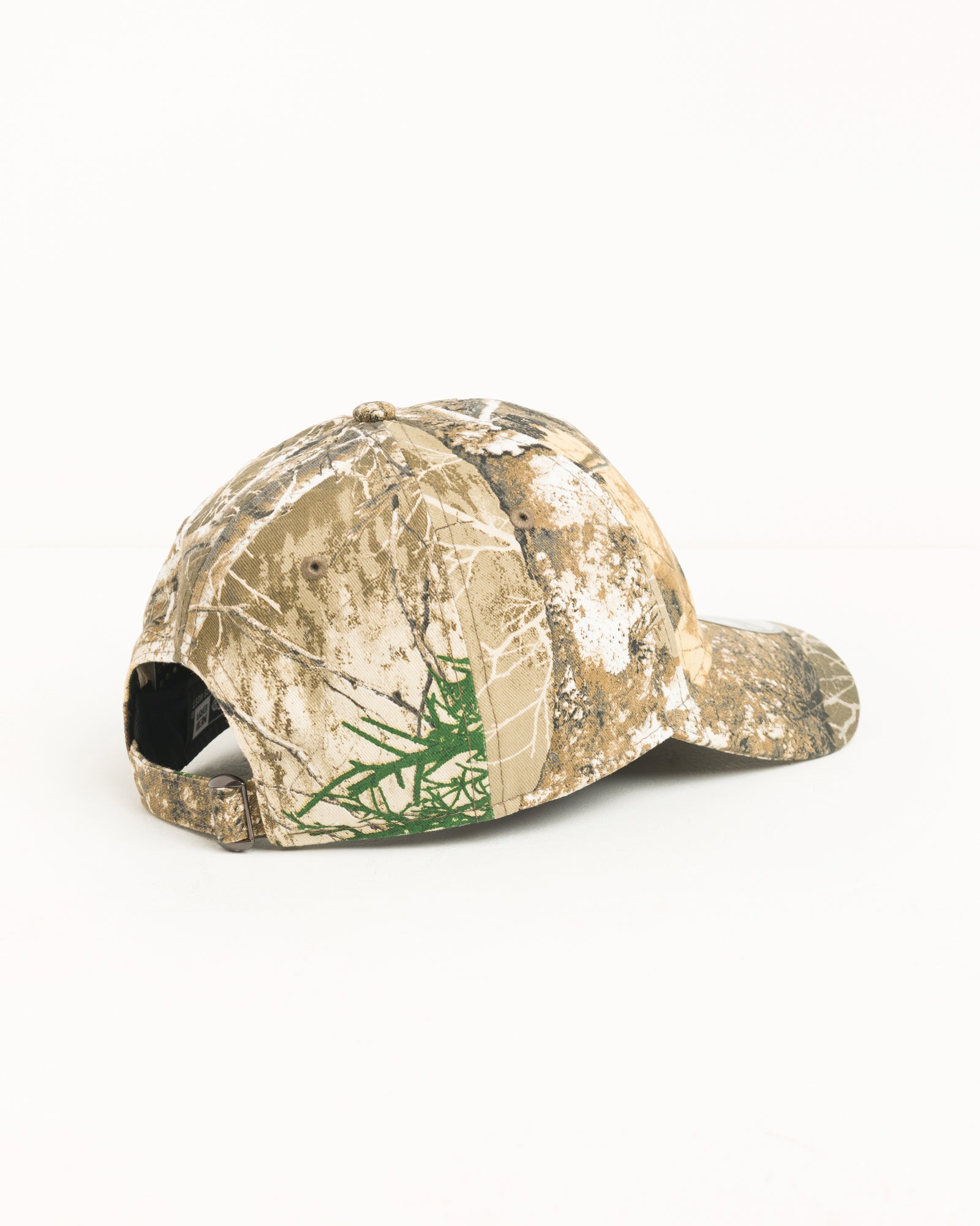 Basic 9twenty Cap Unisex In Real Tree Edge