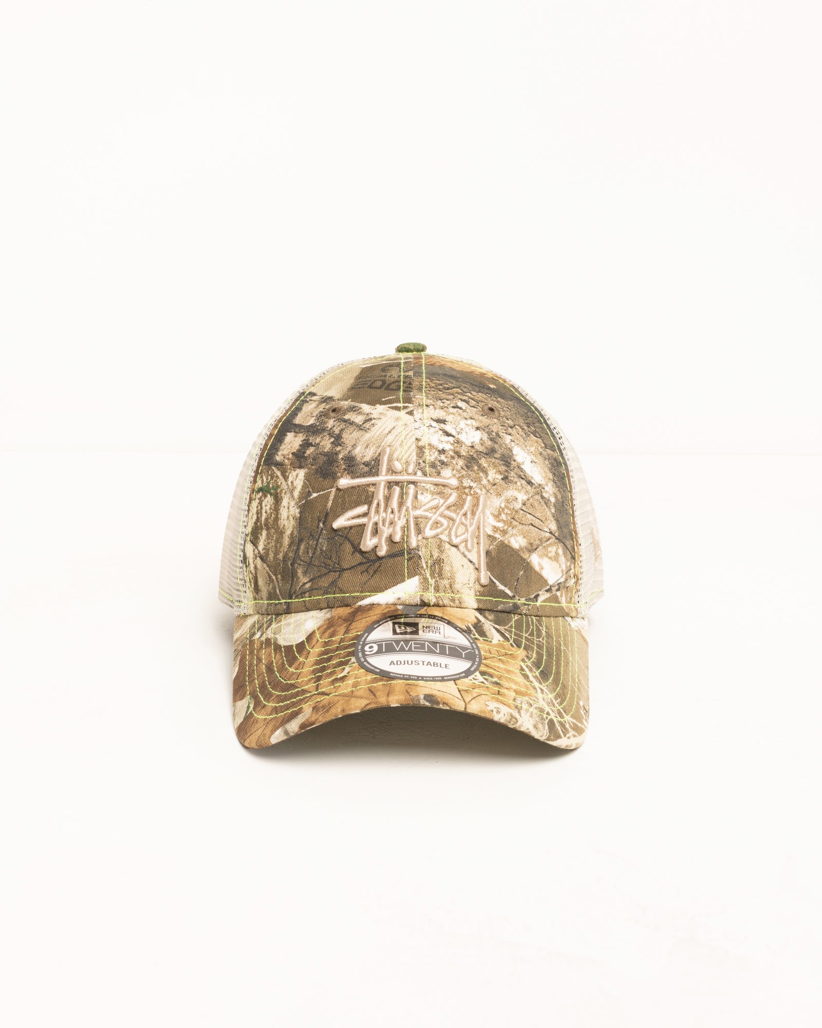 Basic Trucker 9twenty Cap Unisex In Real Tree Edge