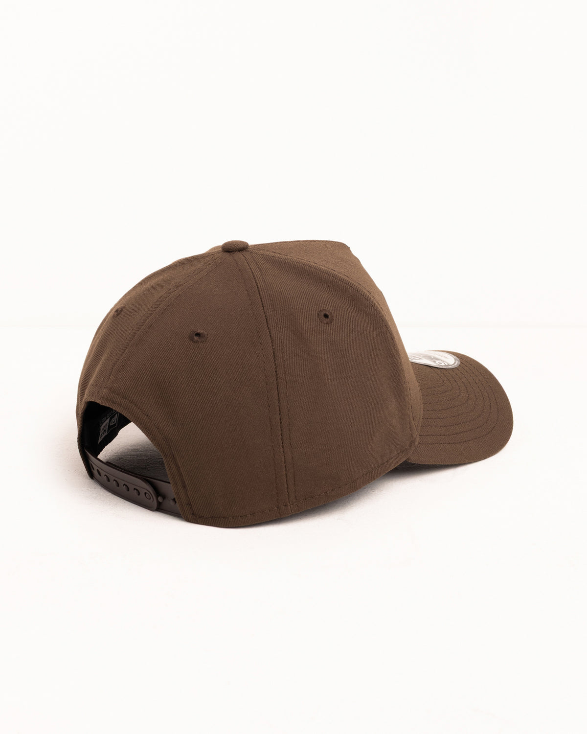 New Era 9Forty Basic Snapback – Brown | Headwear | Stüssy