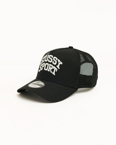 Stüssy 9FORTY Sport Trucker Cap in Black, mesh back