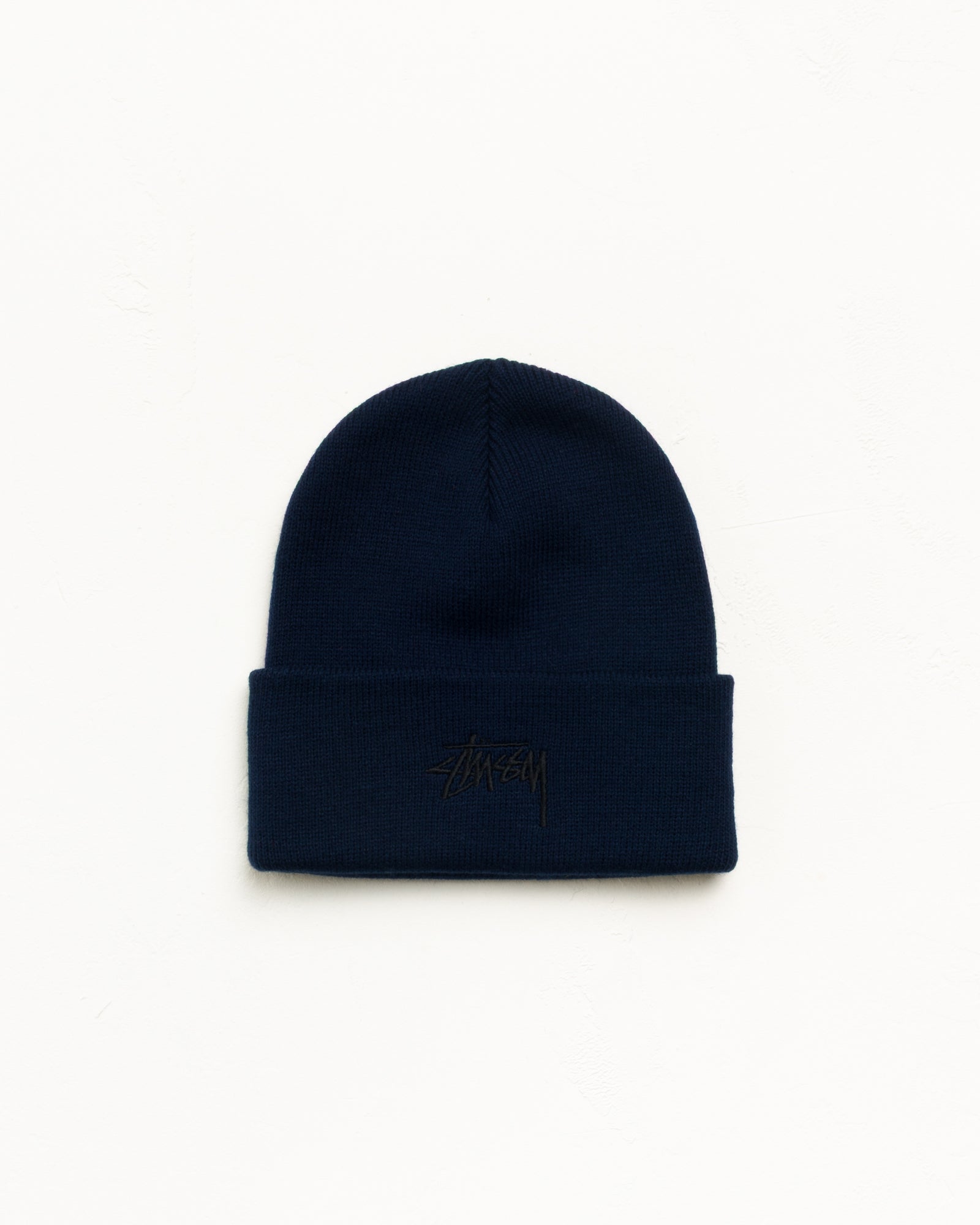 Cuff Beanie Stock Beanie in Eclipse Navy with Stüssy stock logo
