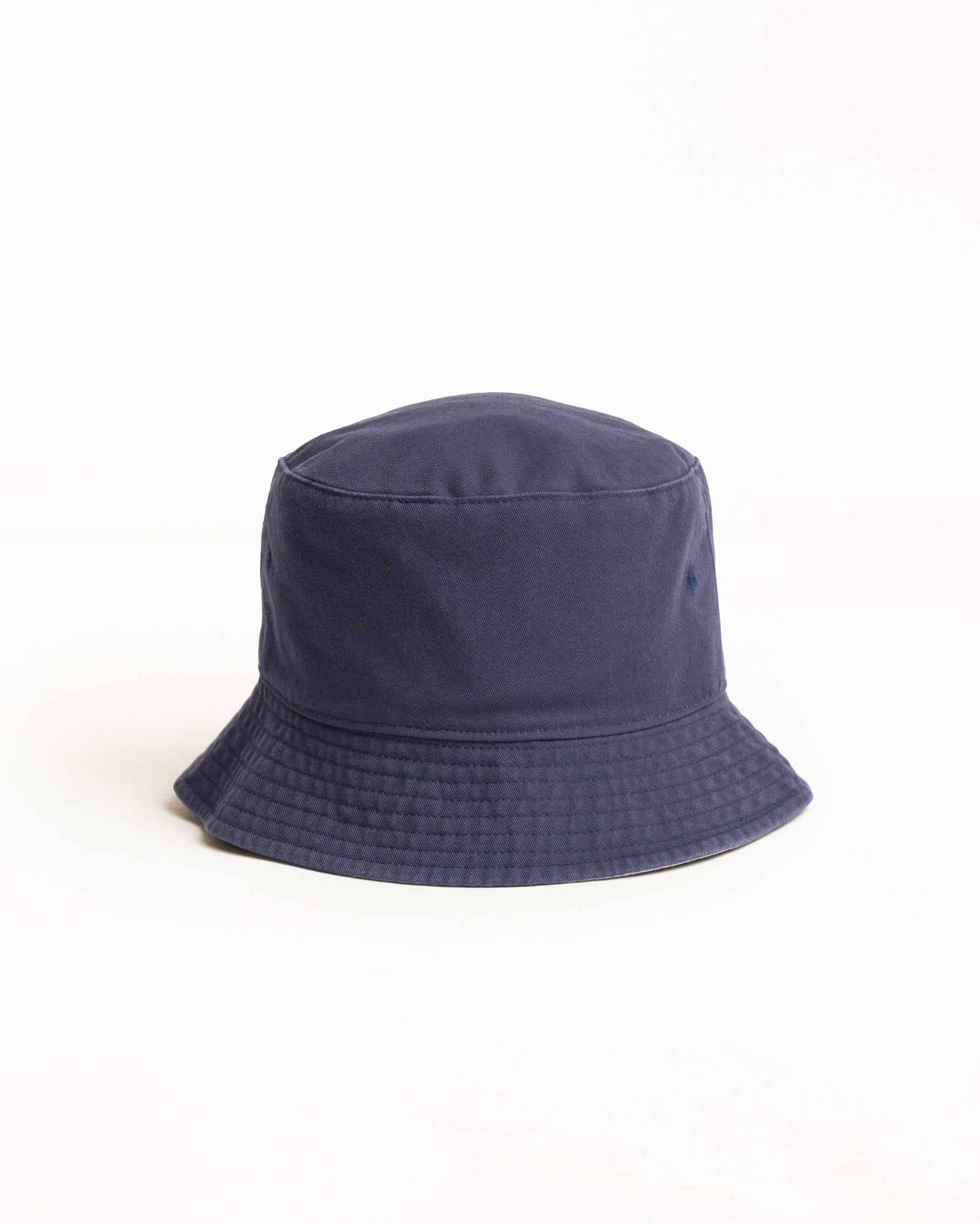 Reversible Stock Bucket Hat Unisex In Navy/stone
