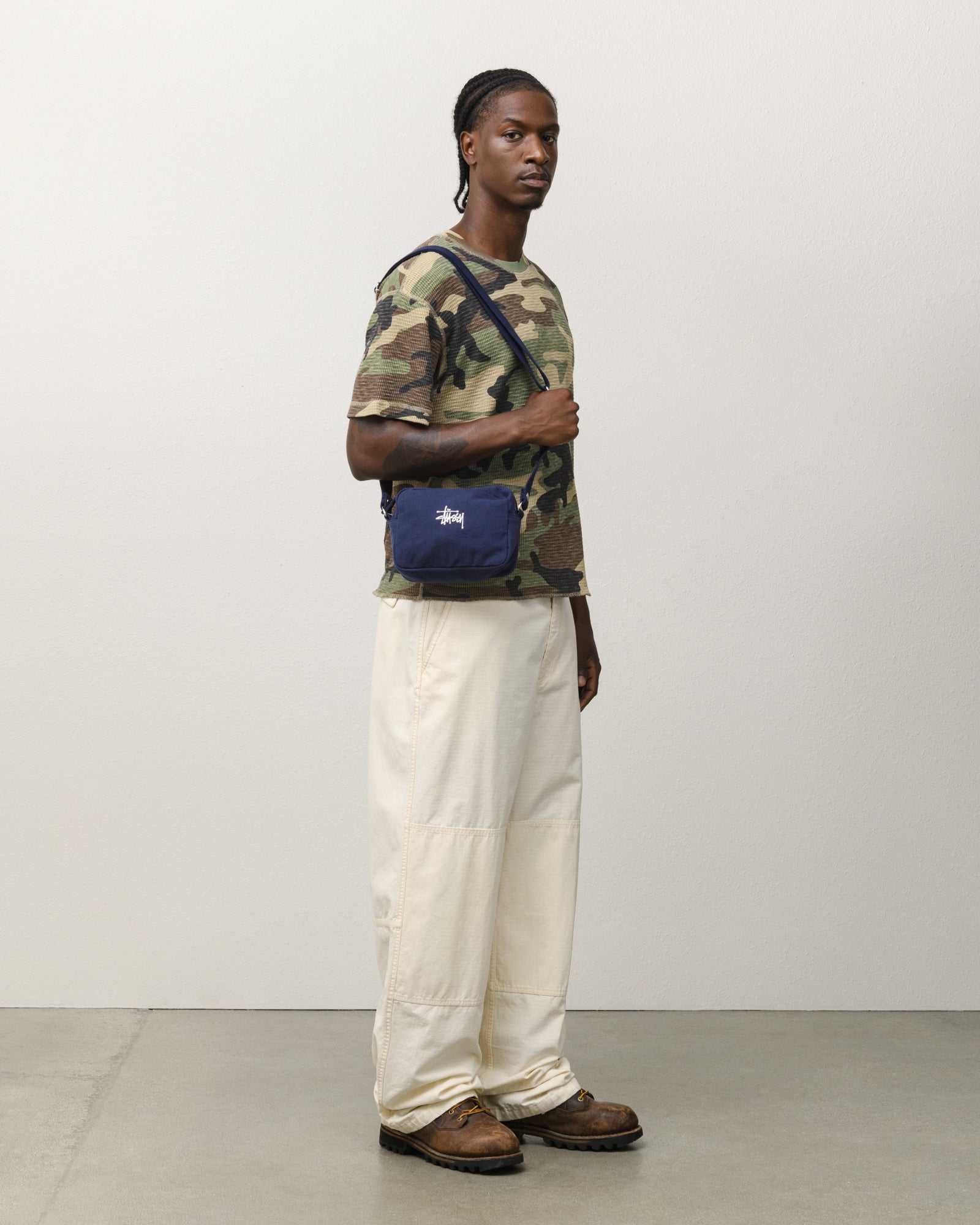 Canvas Pouch – Navy | Accessories | Stüssy