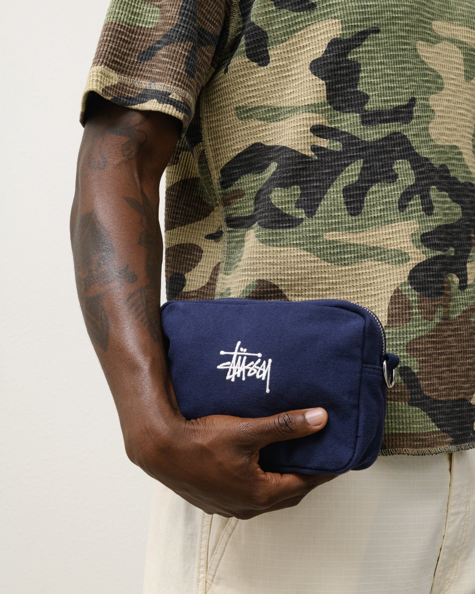 Canvas Pouch – Navy | Accessories | Stüssy