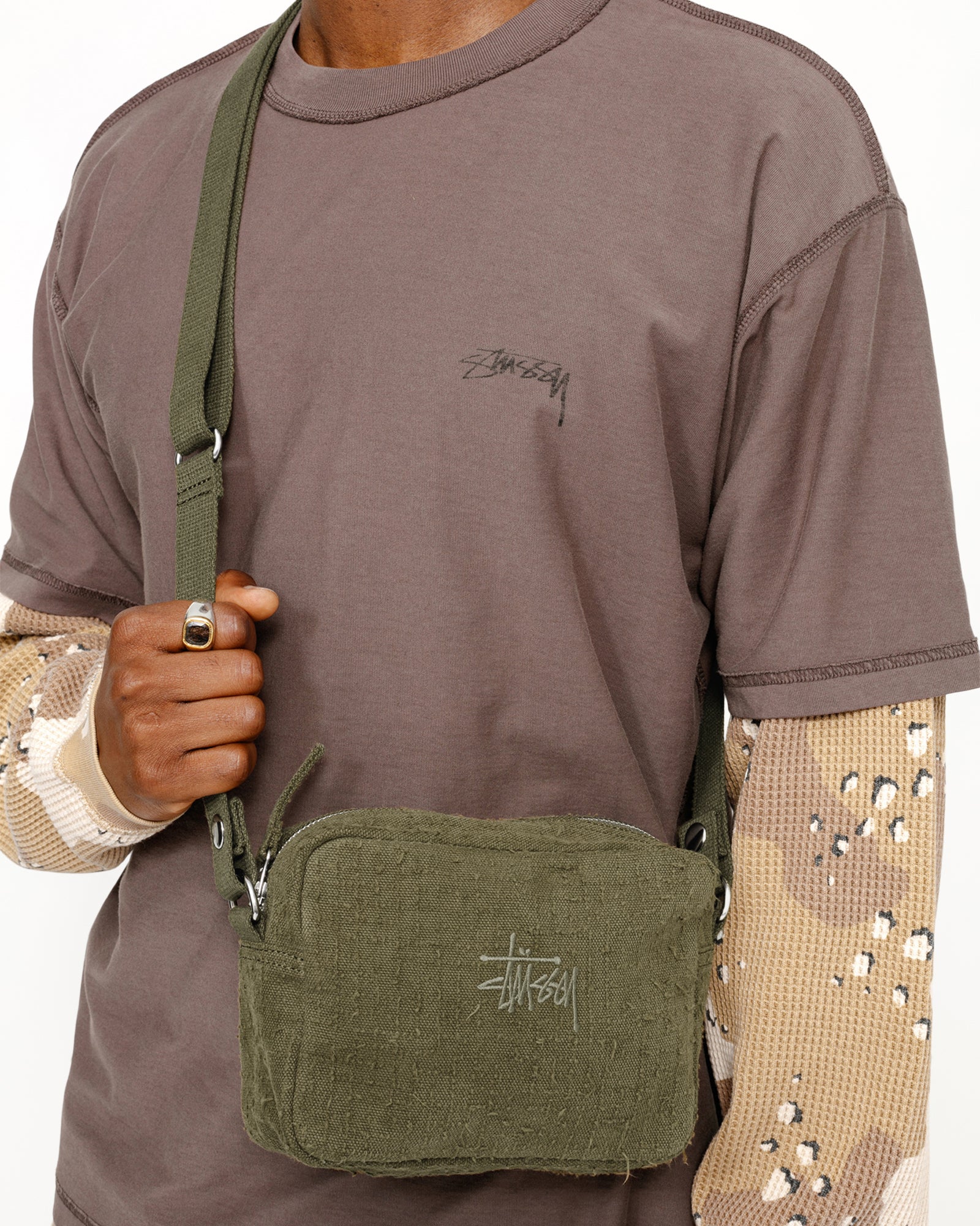 Needle Punch Side Pouch in olive – Stüssy