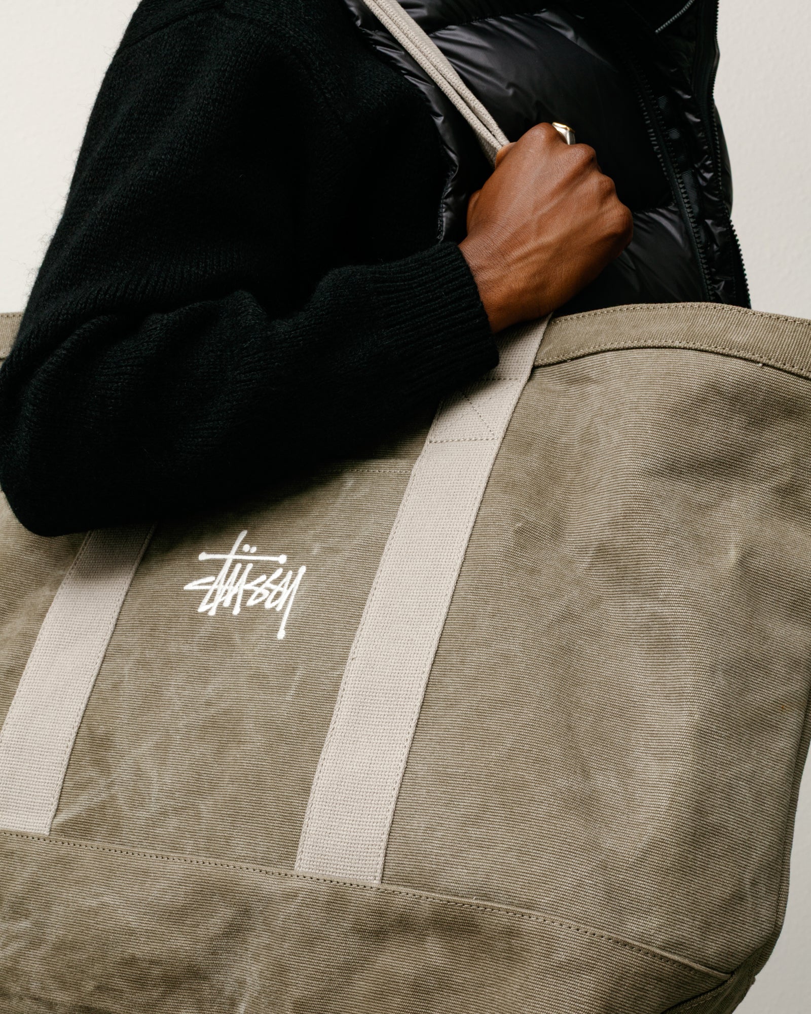 Waxed Canvas Extra Large Tote – Stone | Accessories | Stüssy