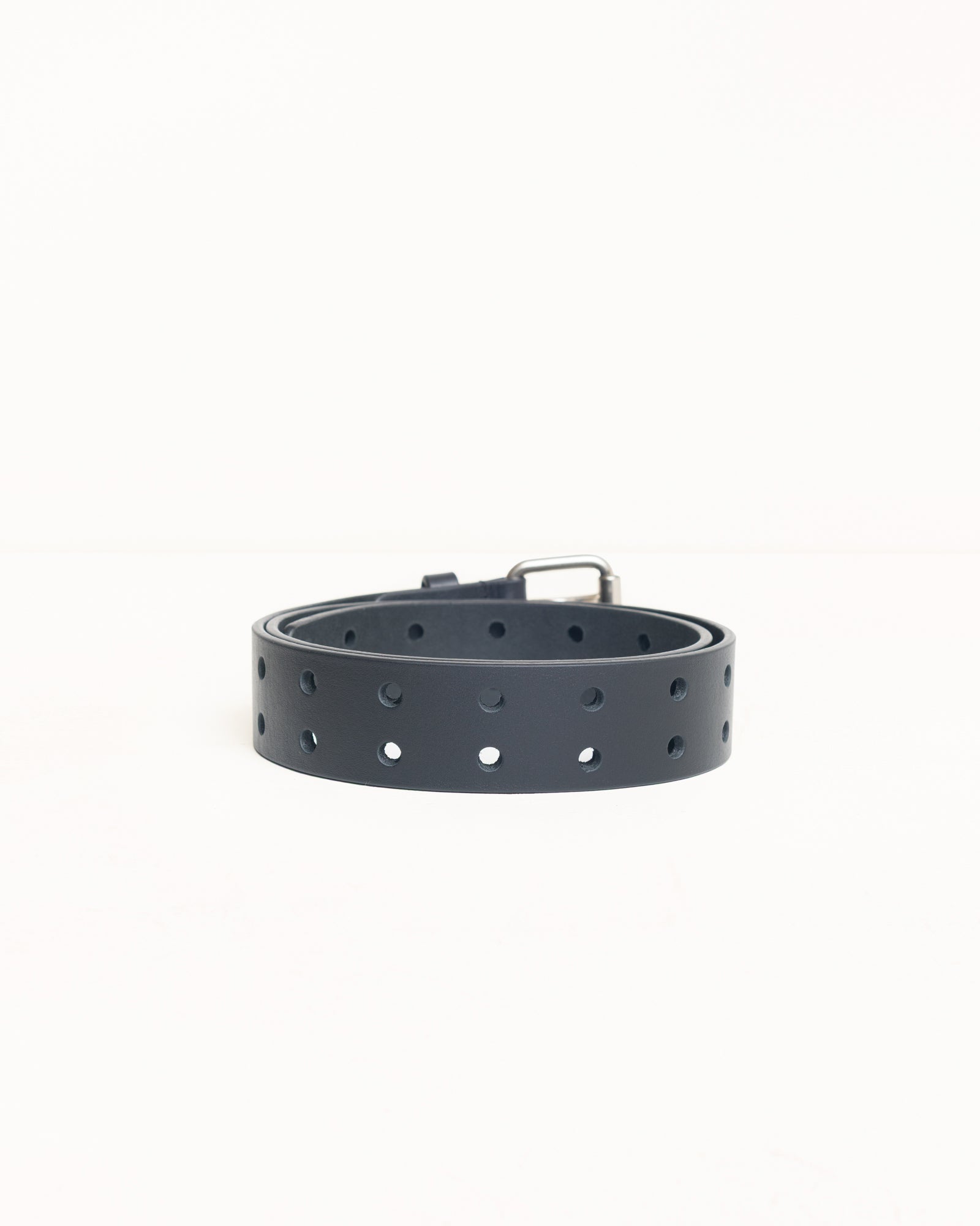 Leather Punch Out Belt Unisex In Black