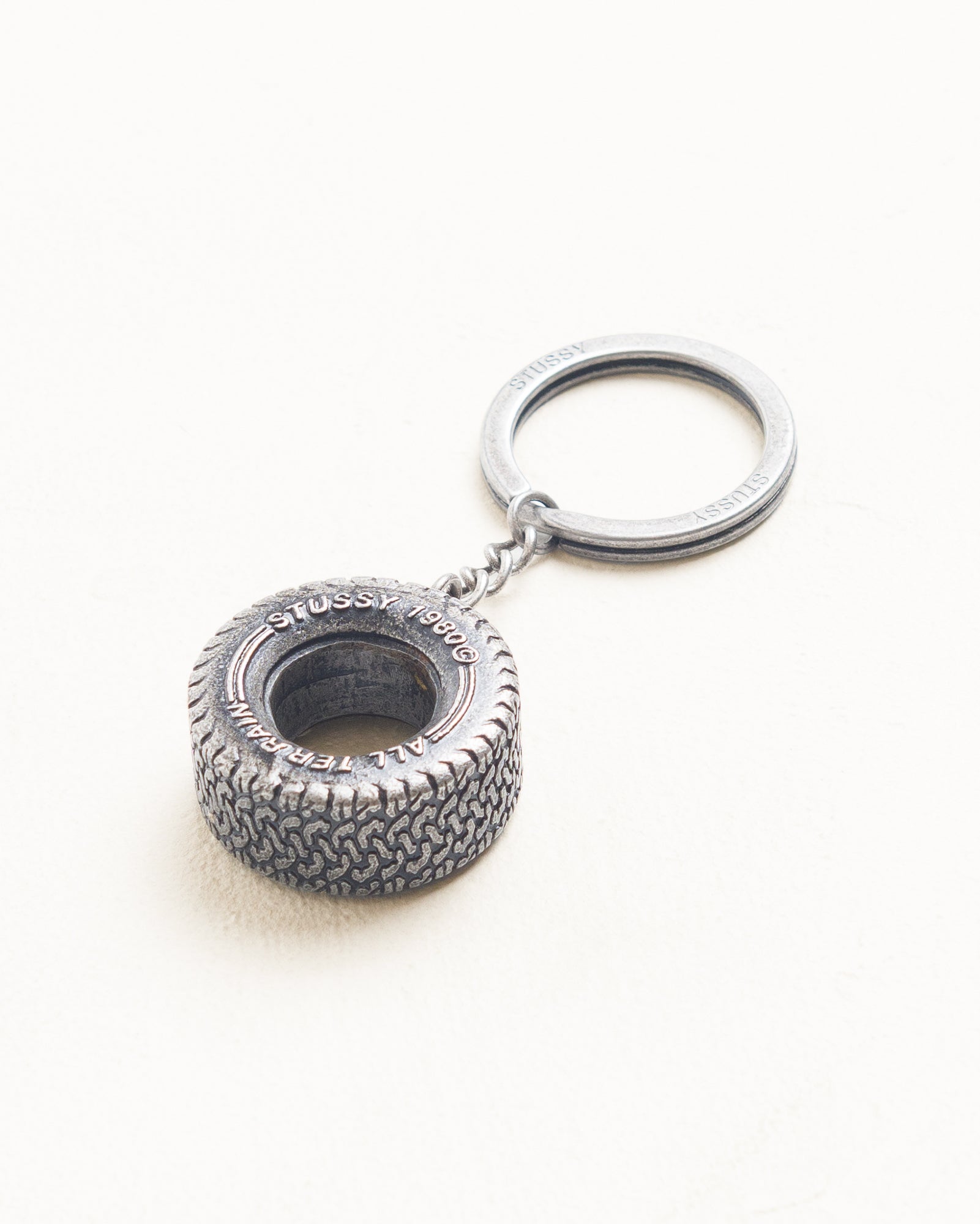 Tire Keychain Unisex In Silver