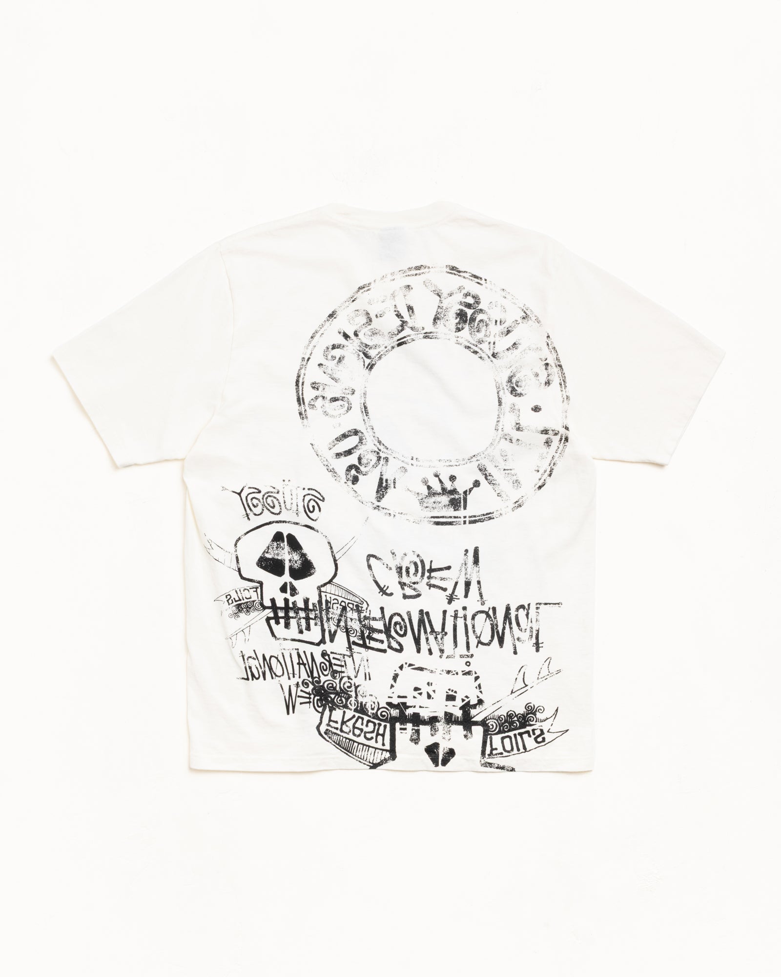 トップス STUSSY SKULLS TEE PIGMENT Skulls Tee Pigment Dyed – Natural | Tees | Stüssy
