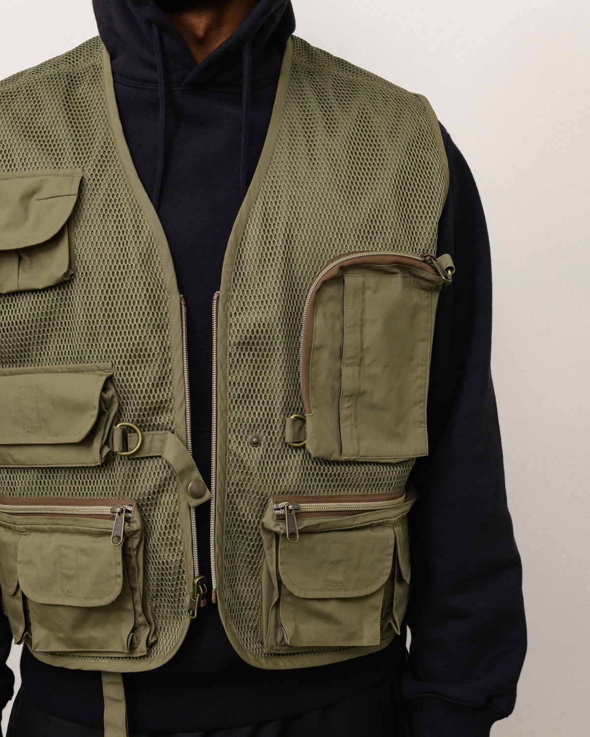 Stussy Tears Fishing Vest Unisex Sleeveless In Green