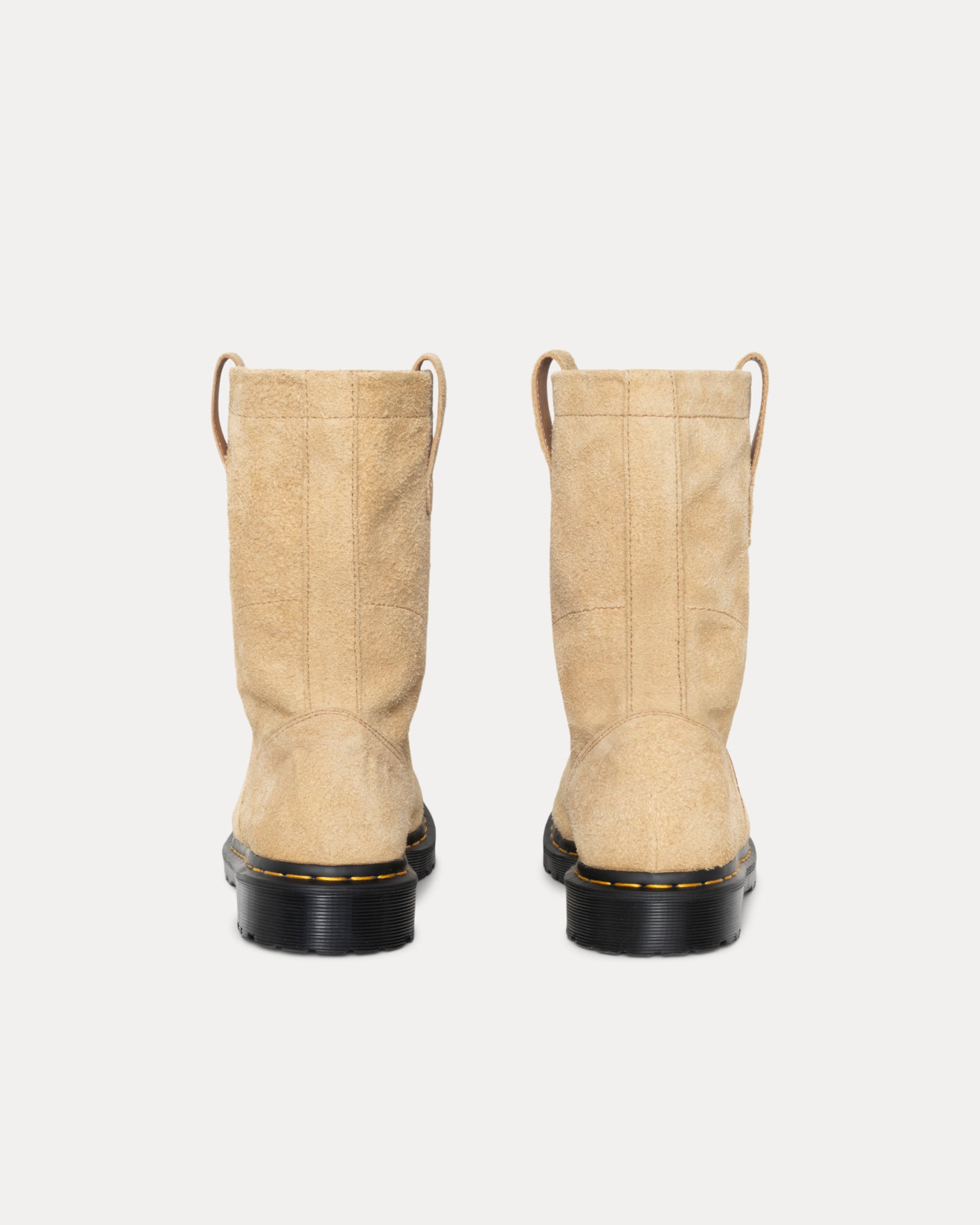 Stüssy & Dr. Martens 2295 Boot in sand hairy suede – Stüssy