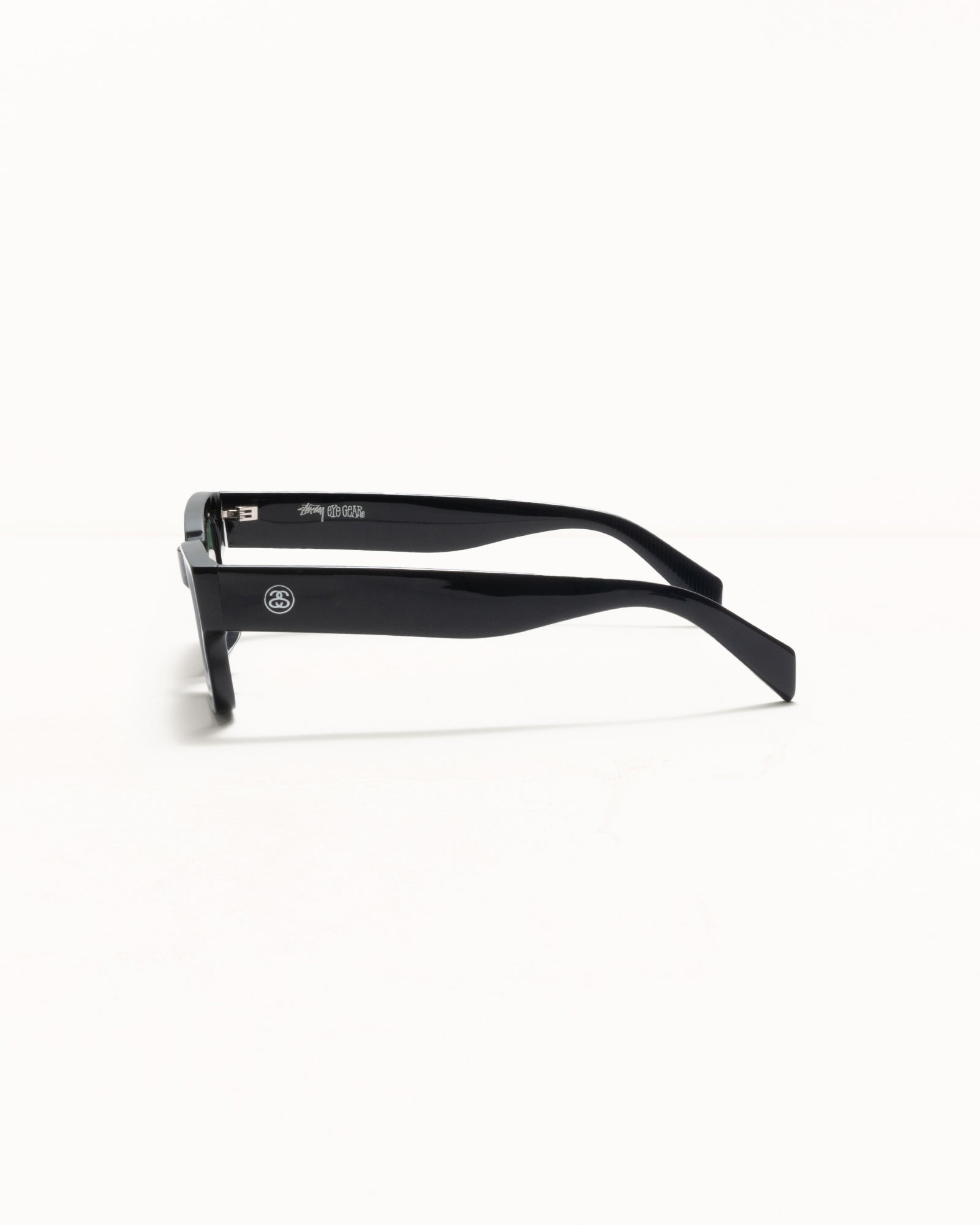 Vincent Sunglasses Accessories In Black / Green Lens