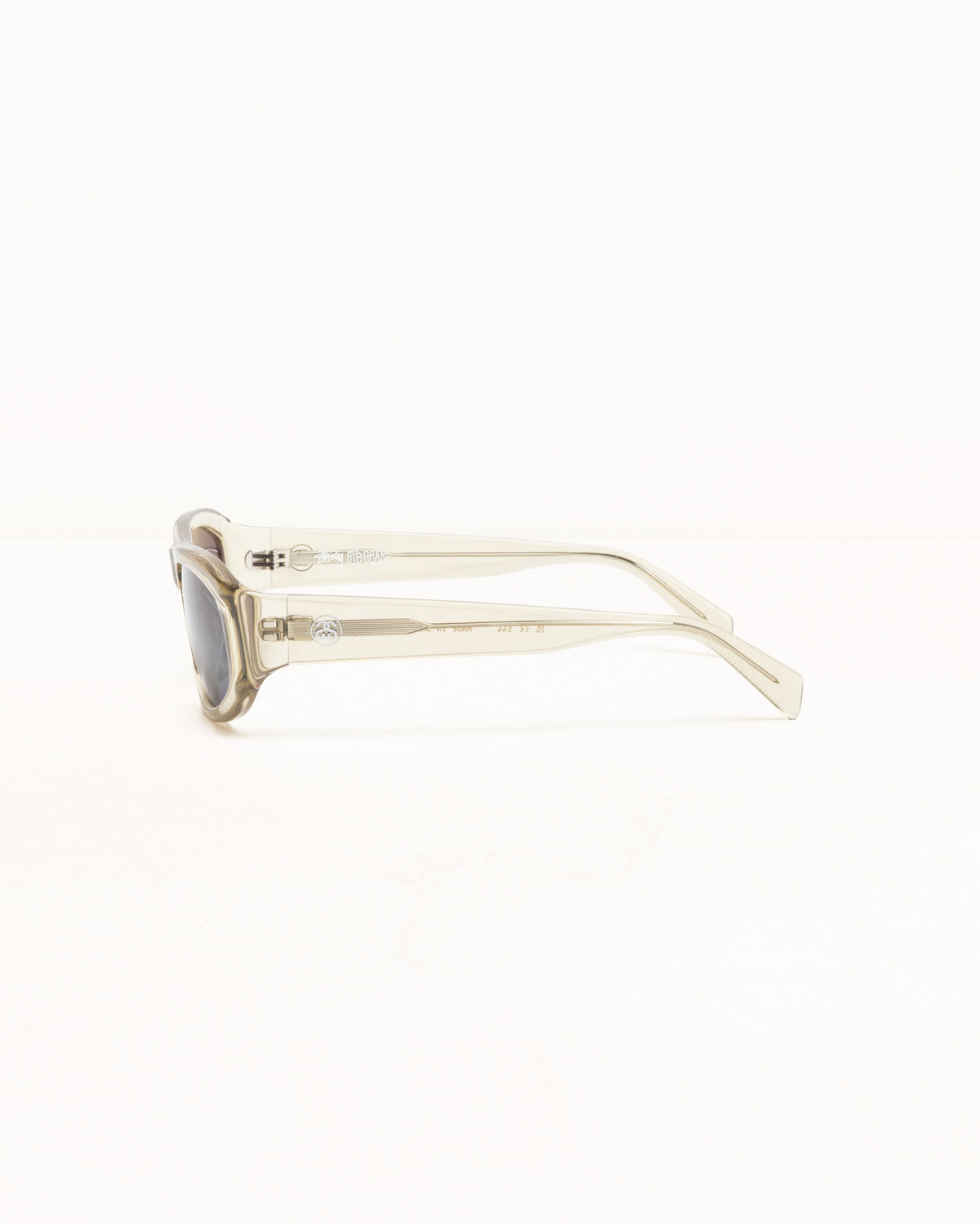 Landon Sunglasses – Champagne/Black Lens | Eyegear | Stüssy