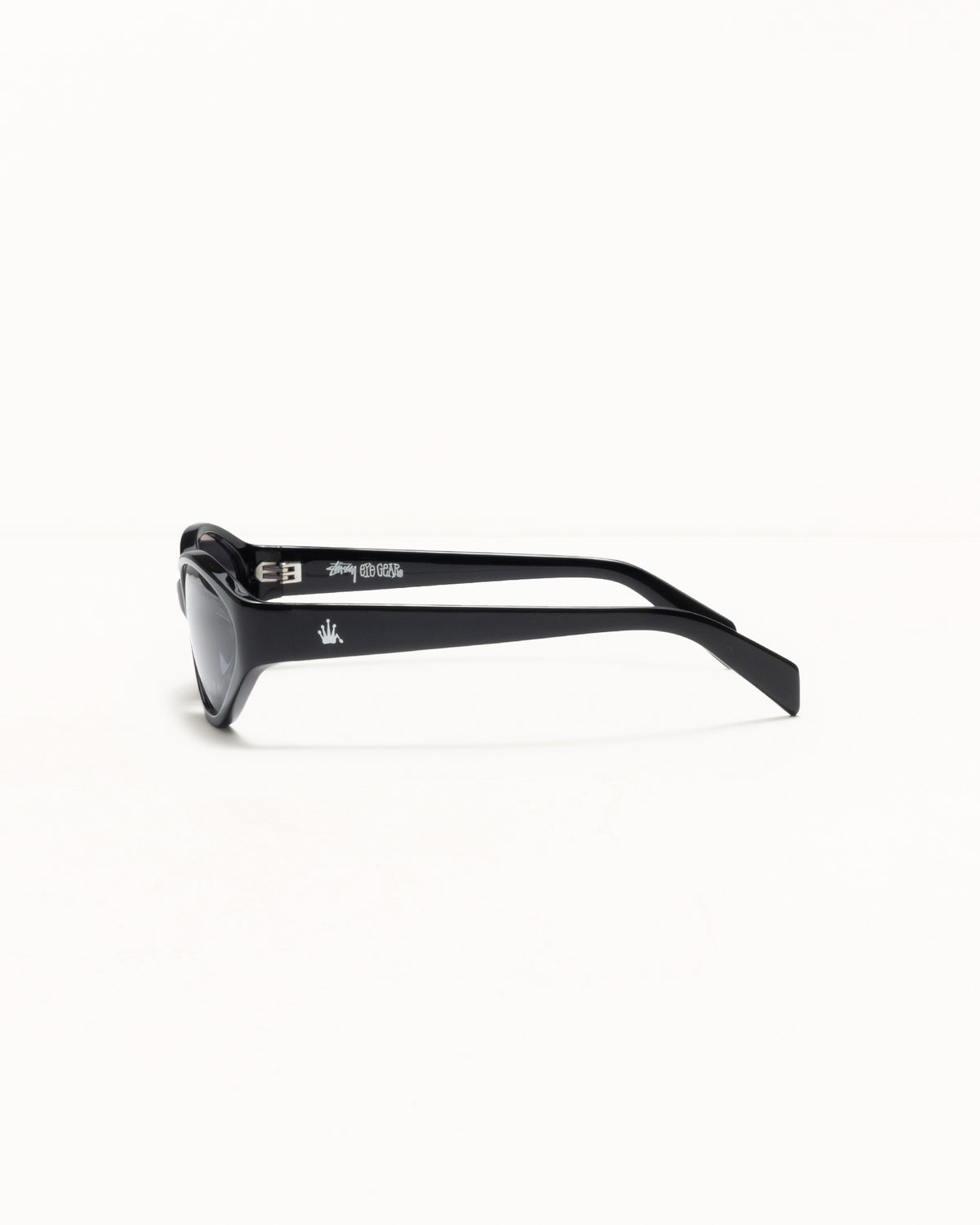 Yumi Sunglasses – Black/Black Lens | All Accessories | Stüssy