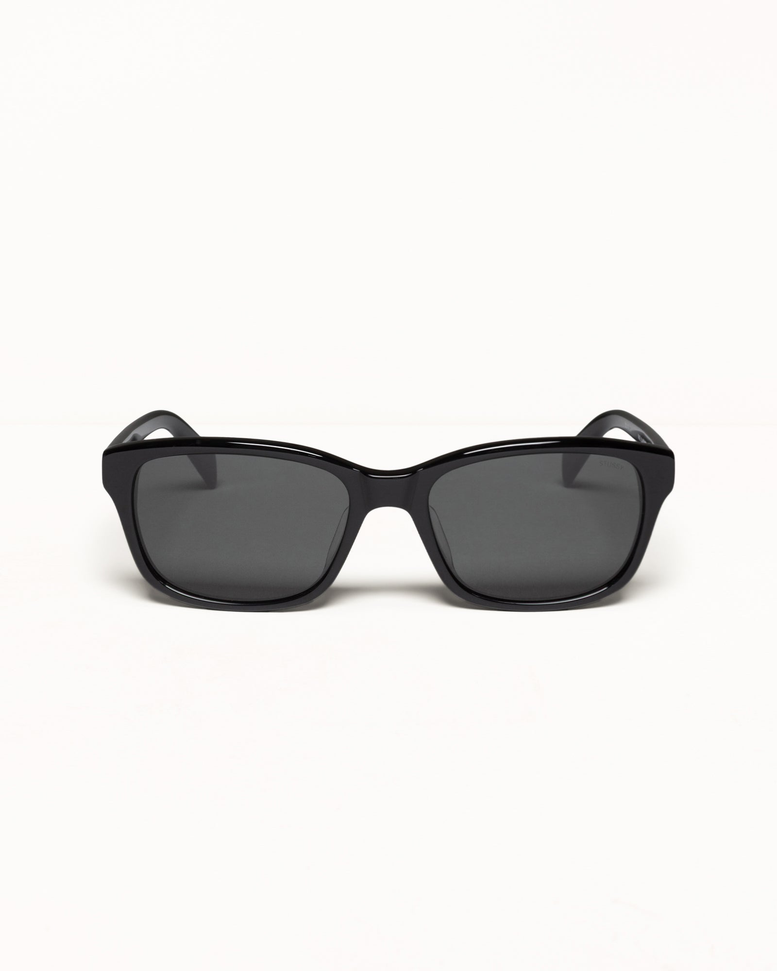 Alan Sunglasses – Black / Black Lens | Accessories | Stüssy