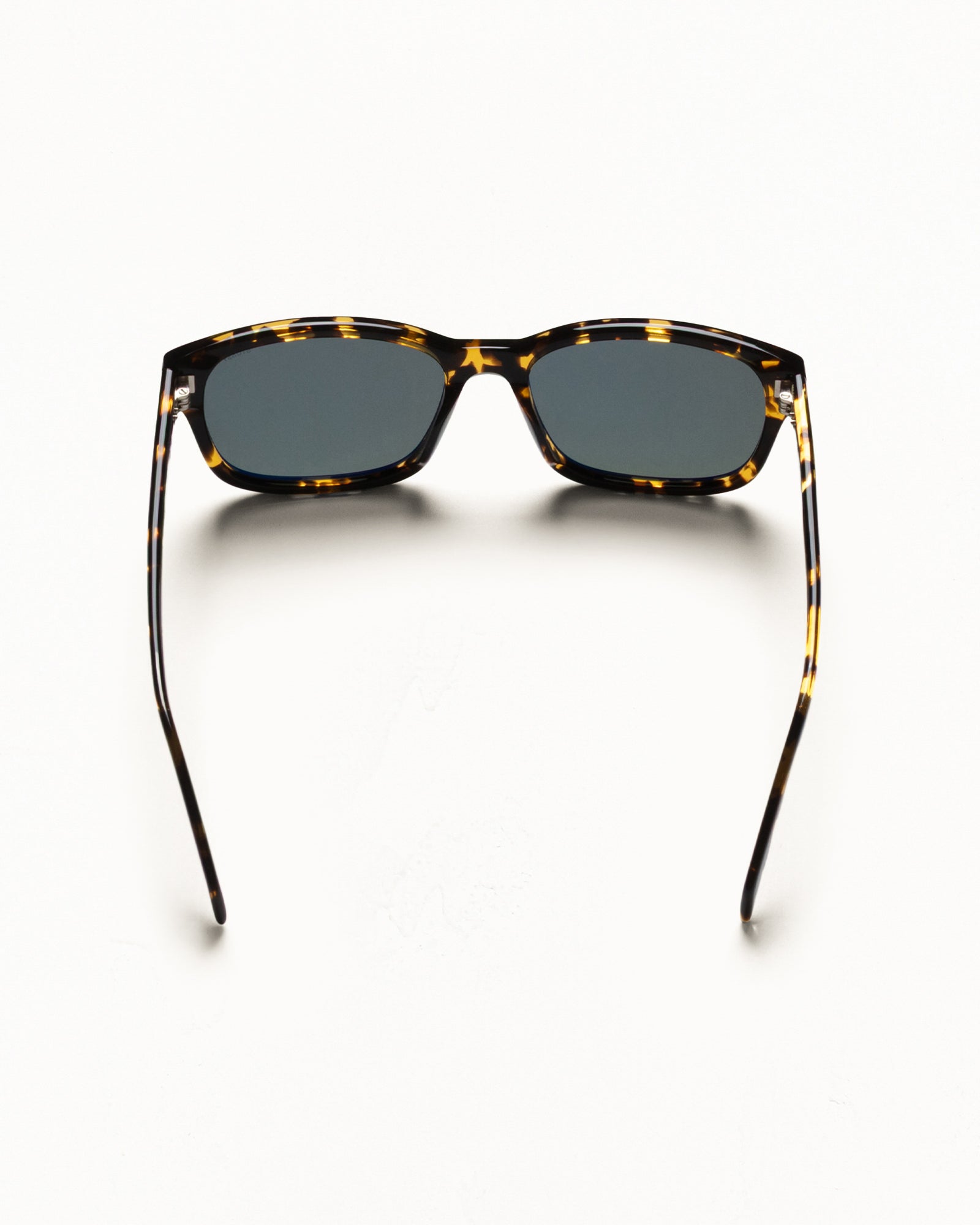 Alan Sunglasses – Olive Tortoise / Green Lens | Accessories | Stüssy